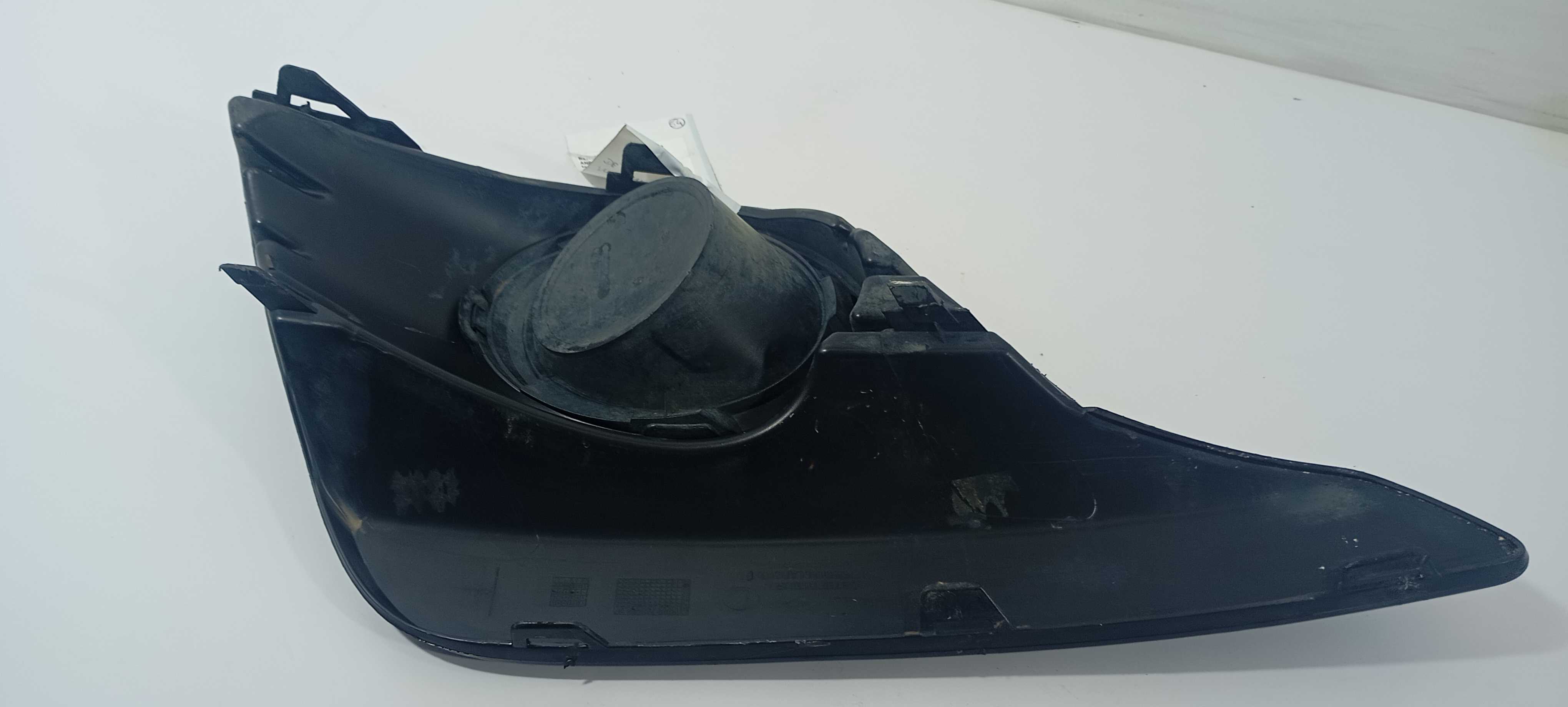 Moldura Farol Milha Direito Renault Logan 1.0 2020 263317695 Preto Direito 2