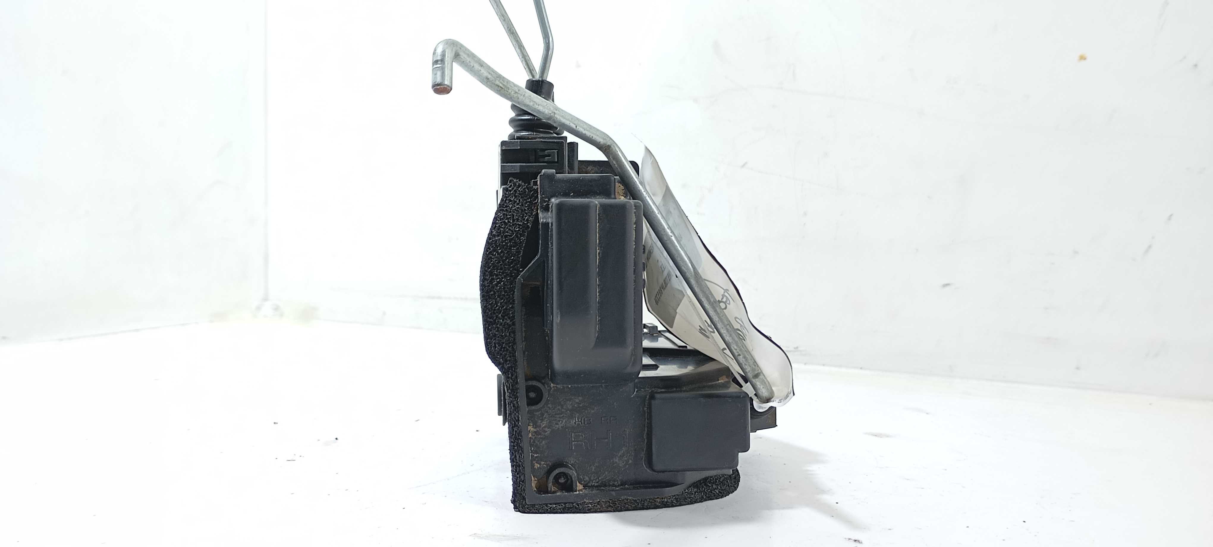 Fechadura Porta Traseiro D. Hb20x Premium 1.6 2018 A045777 4