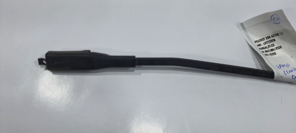 Braço Limpador Diant Direito Peugeot 208 1.2 2018 W000038508 Direito 2