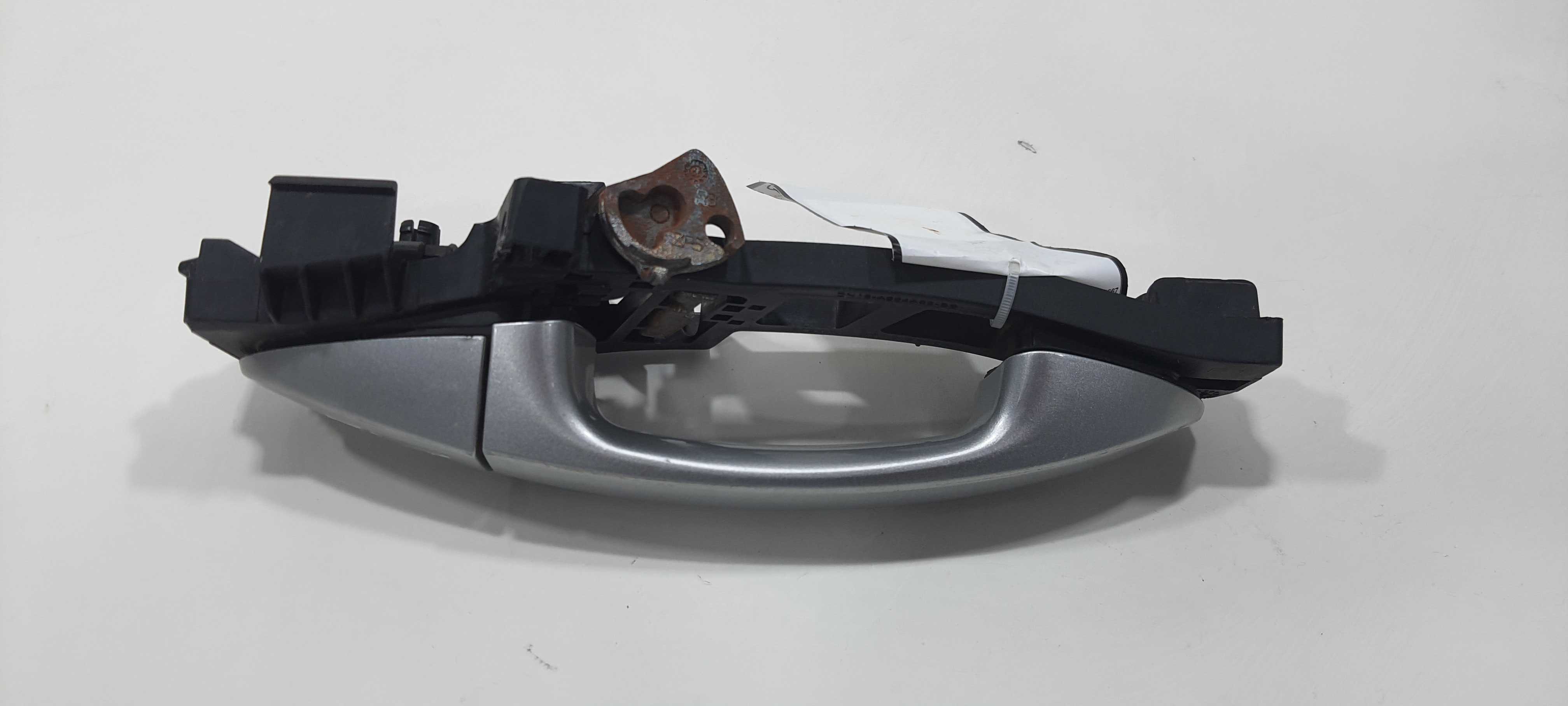 Maçaneta Ext Diant Direito Ford Ka 1.0 2020 Ja6ba224a37aa Cinza Dianteira 4