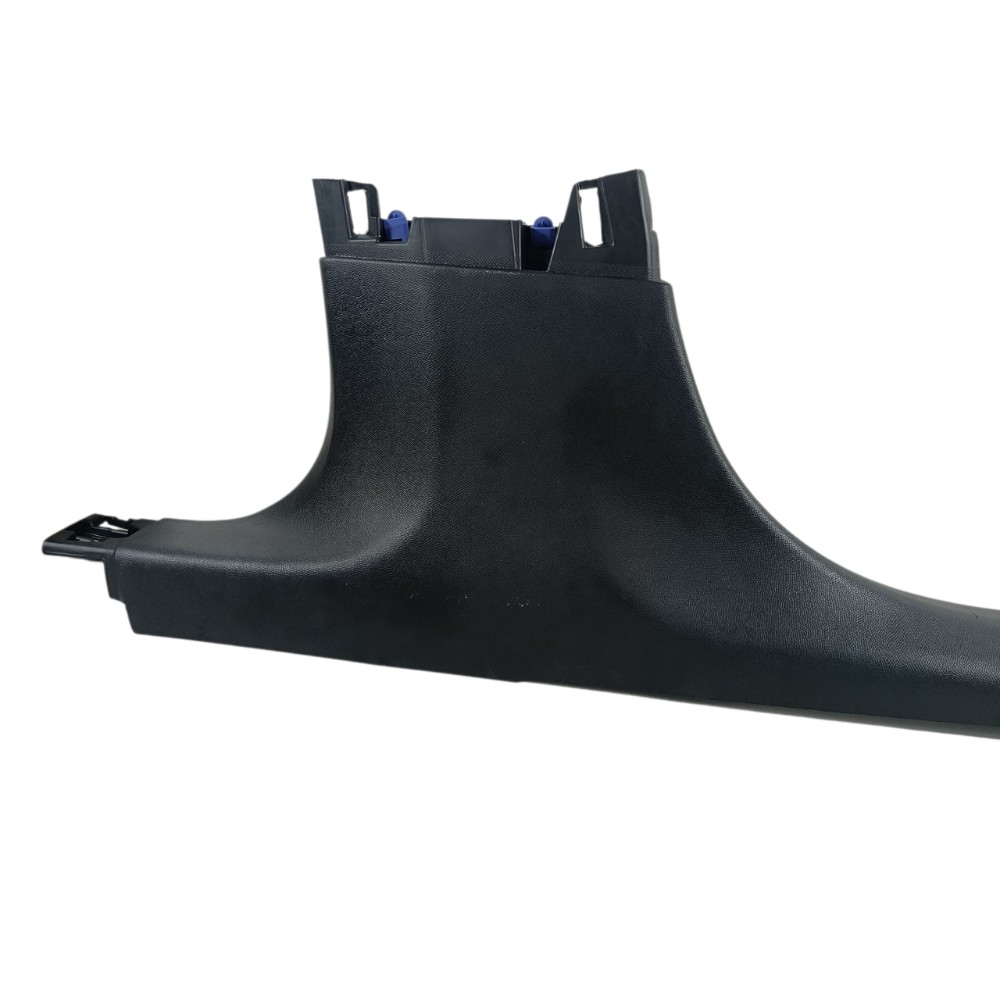 Acabamento soleira esquerda Peugeot 208 ano 2024 98233040ZD 2