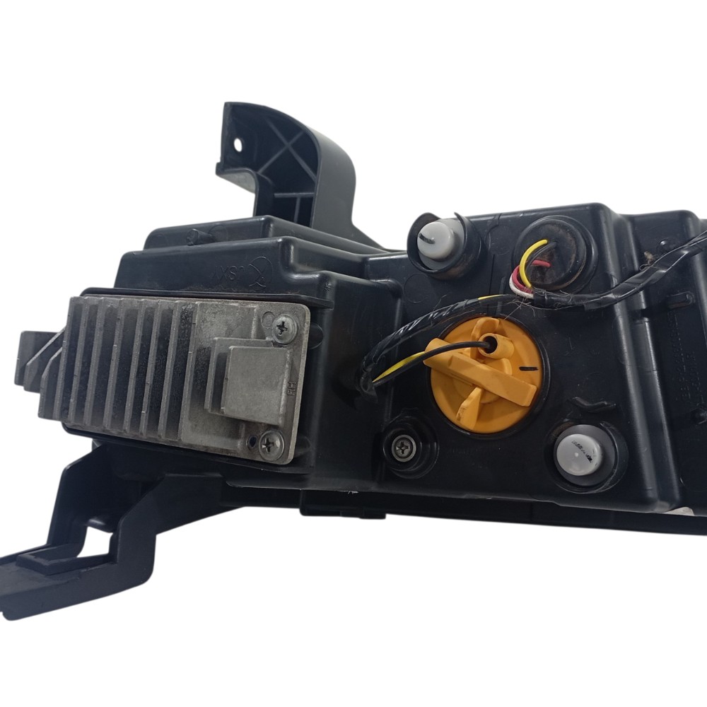 Farol Direito Kwid Zen 1.0 2023 266008192ra Direito/passageiro 6