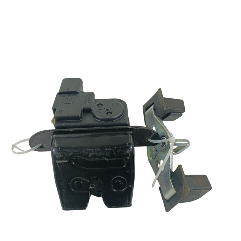 Fechadura Tampa Traseira Hb20 Sense 1.0 2022 81800r1000 1