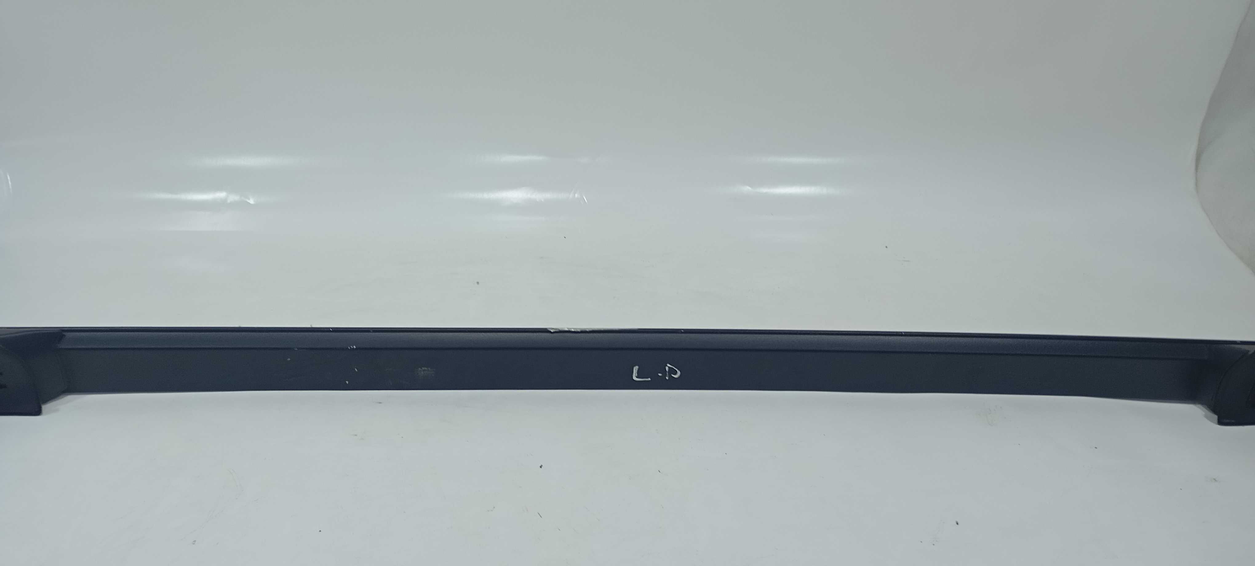 Rack Teto Direito Gm Tracker Lt 2024 30026492 Detalhe Preto 8