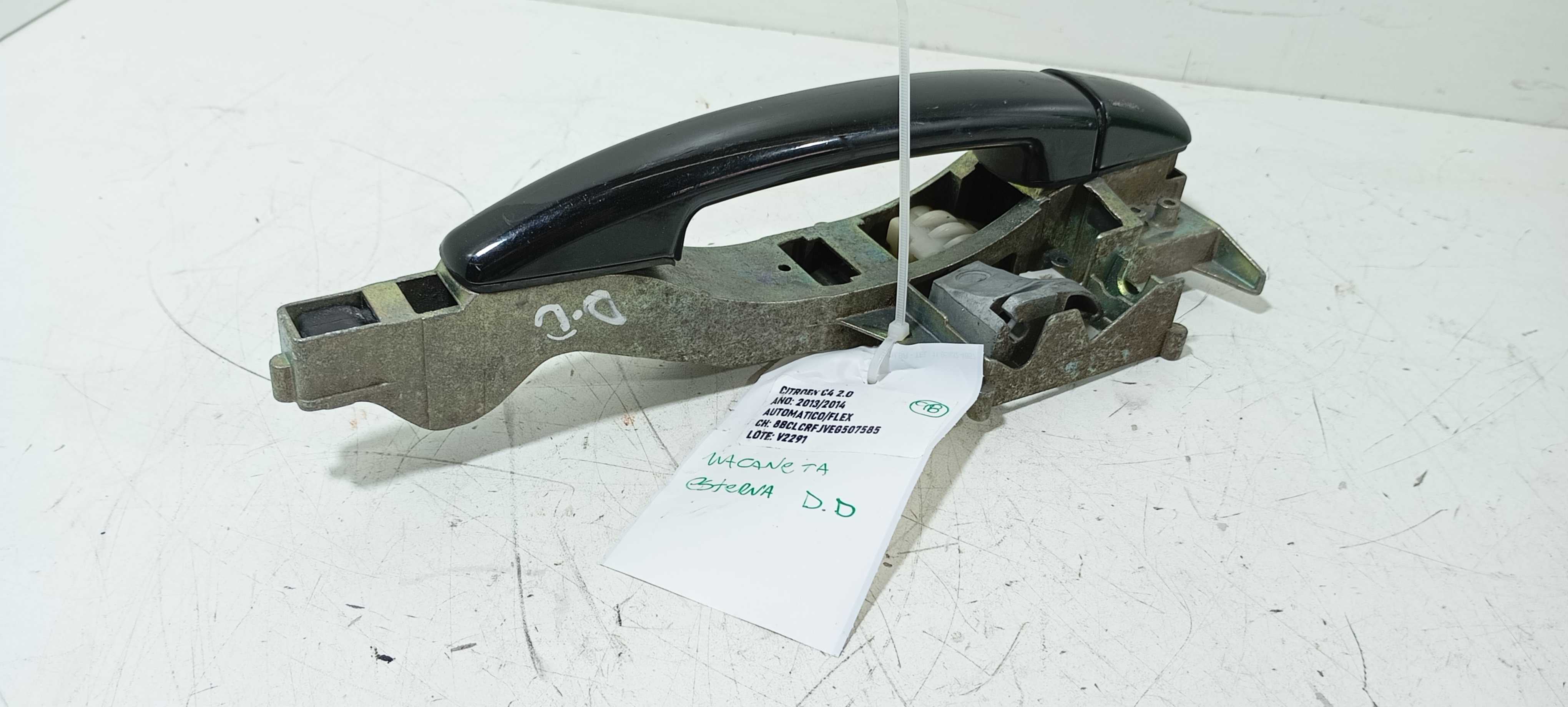 Maçaneta Externa Dianteiro D. Citroen C4 2.0 2014 Flex V2291 9