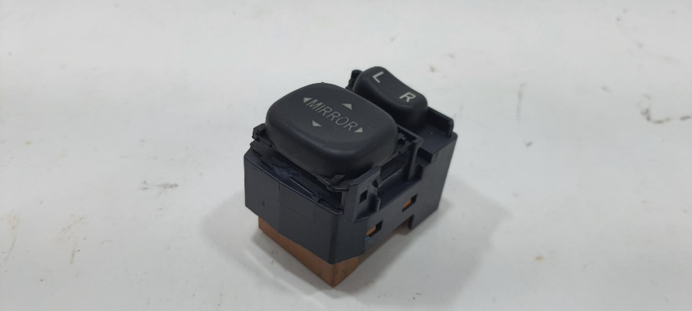 Botão Retrovisor Toyota Etios Sedan 1.5 2014 183640 2