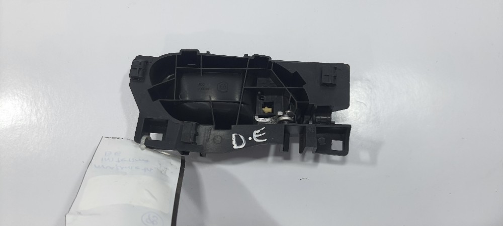 Maçaneta Interna Dianteira Direita Peugeot 208 2018 303966 Preto Dianteira 7