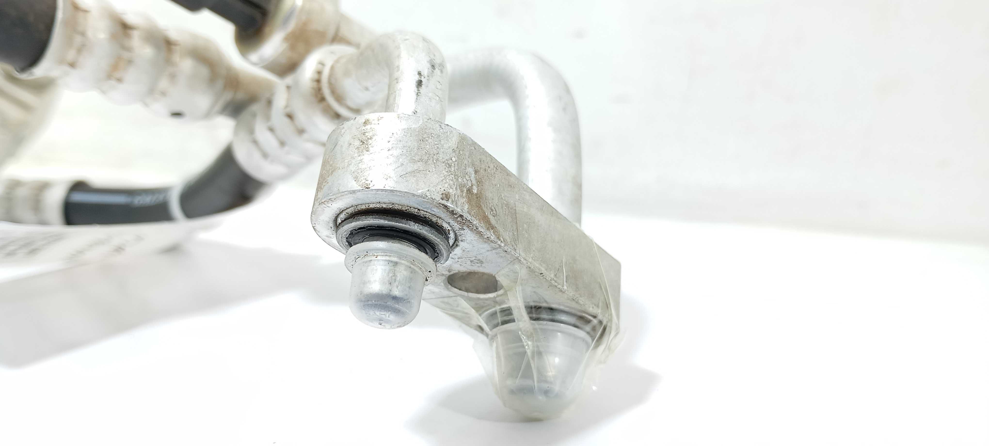 Mangueira Dupla A/c Gm Onix Active 1.4 2018 52155446 4
