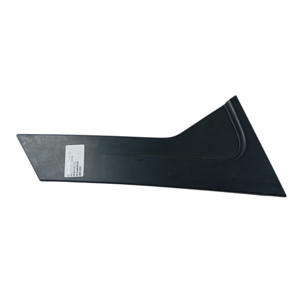 Moldura Coluna Traseira Direita Captur 2021 822344750r Preto