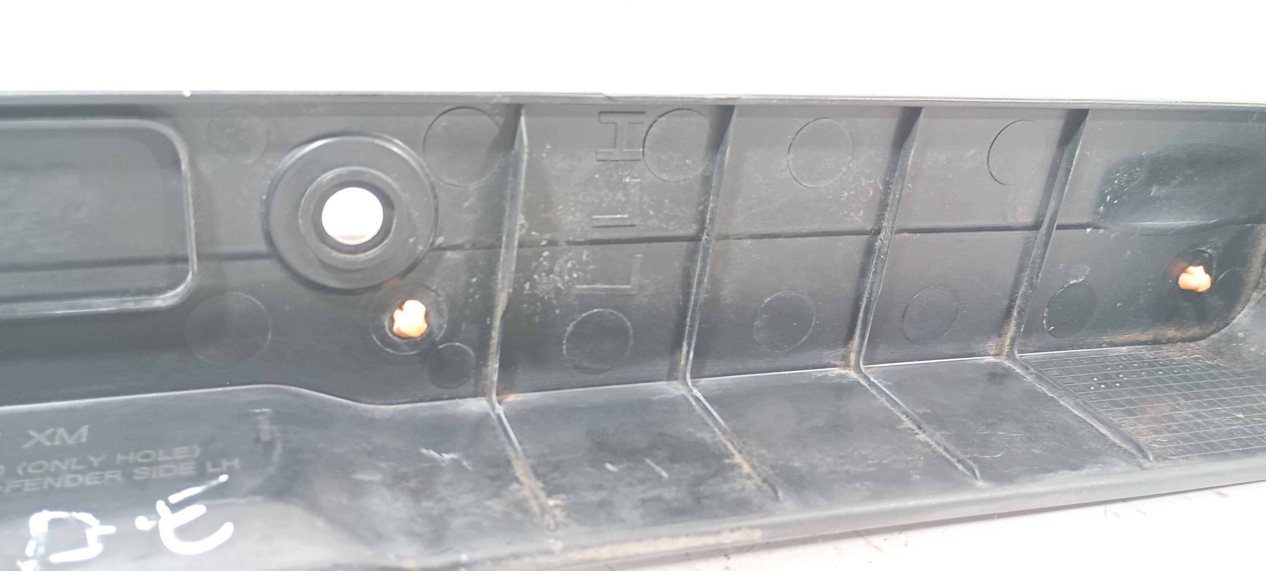 Acaba. Int. Paralama Diant. E. Kia Sorento 2.4 12 841302p010 7