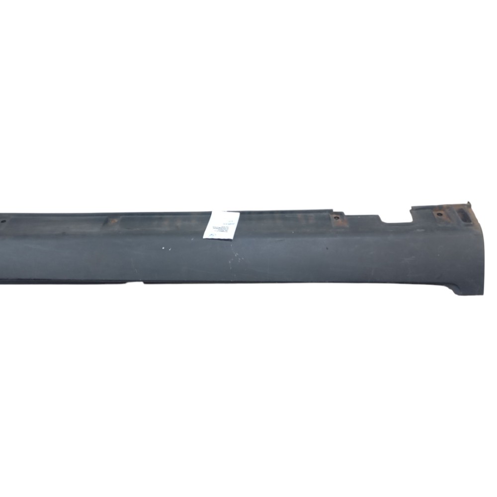 Spoiler Lateral Direito Kia Sorento Ex 2.4 877522p000 Preto 2