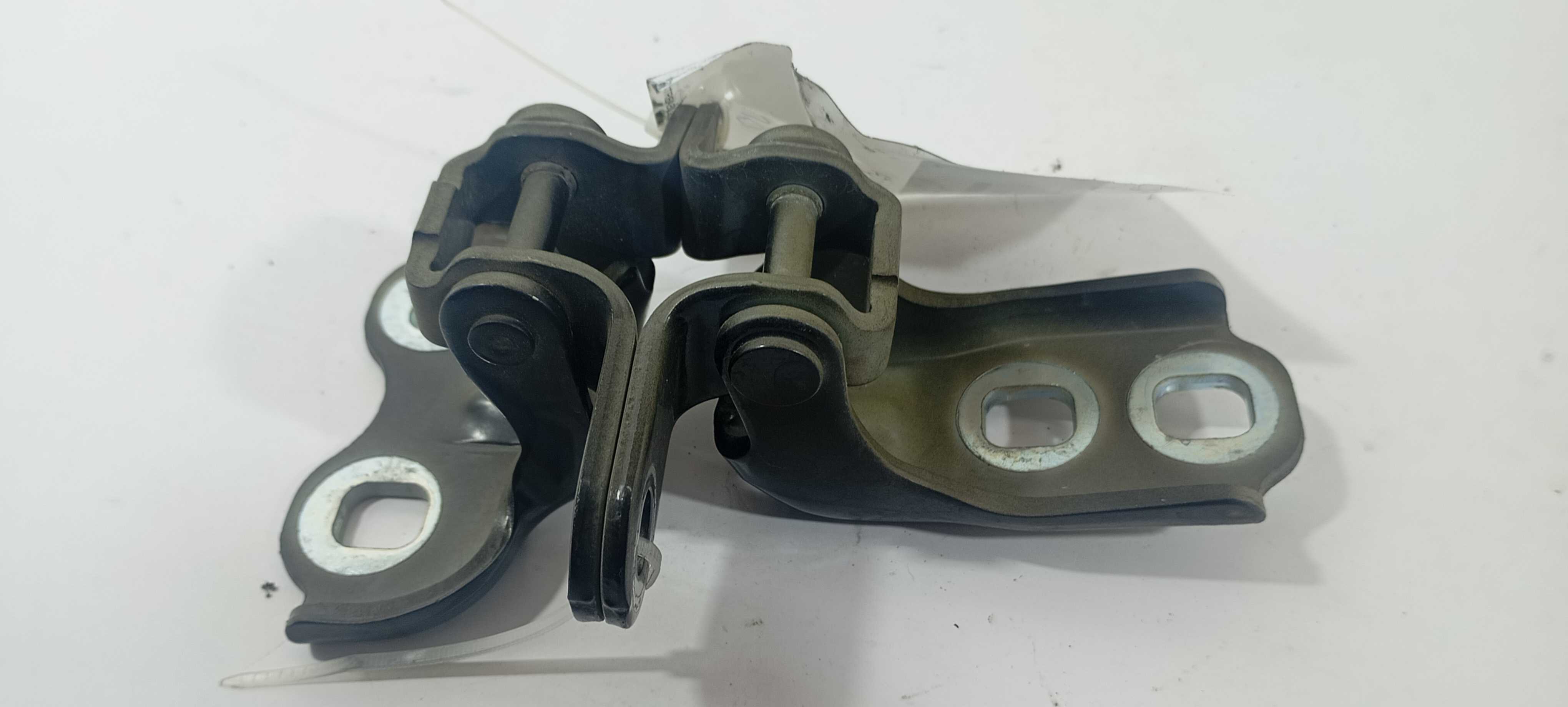 Dobradiça Porta Diant Direito Gm Prisma 1.4 Lt 2019 P18309 2
