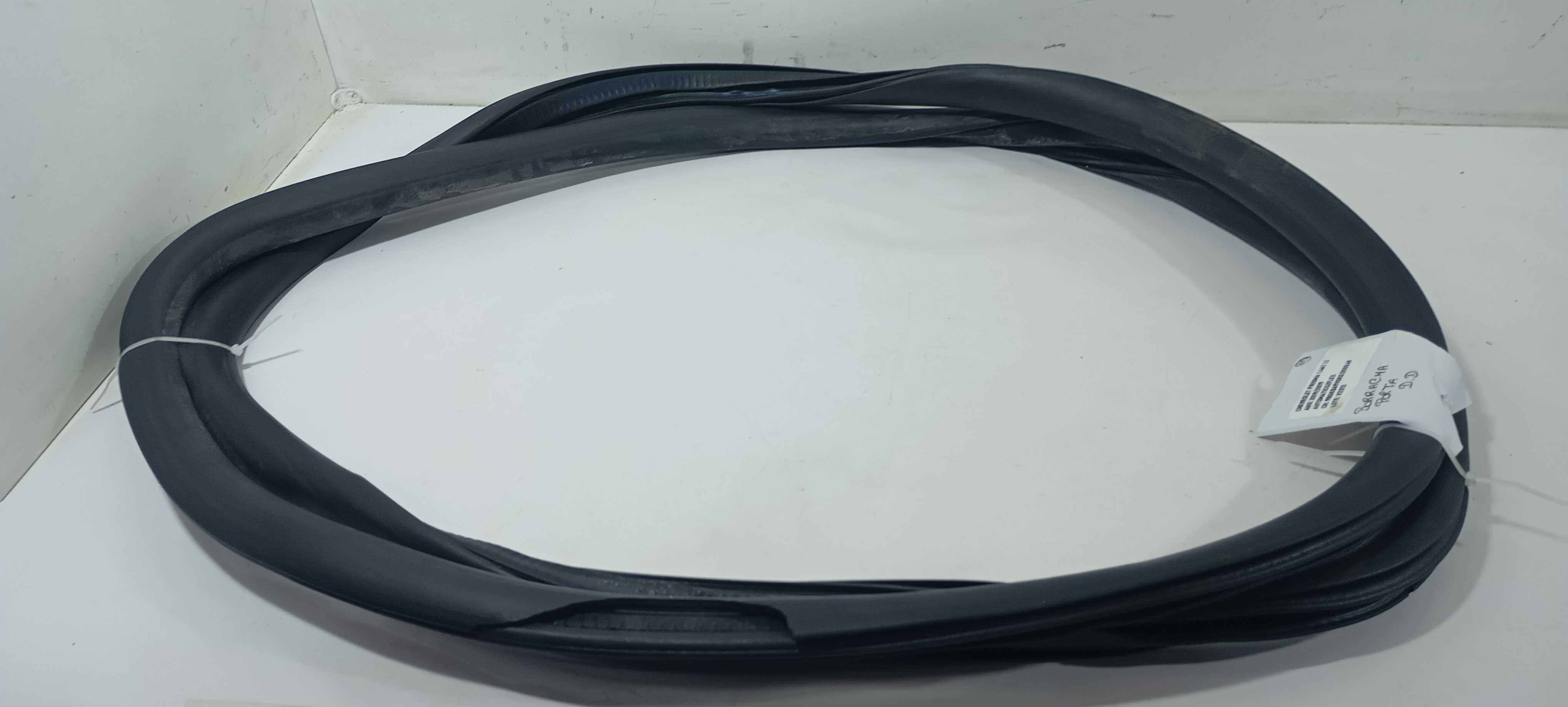 Borracha Porta Diant Direita Gm Prisma 1.4 Lt 2019 52165477