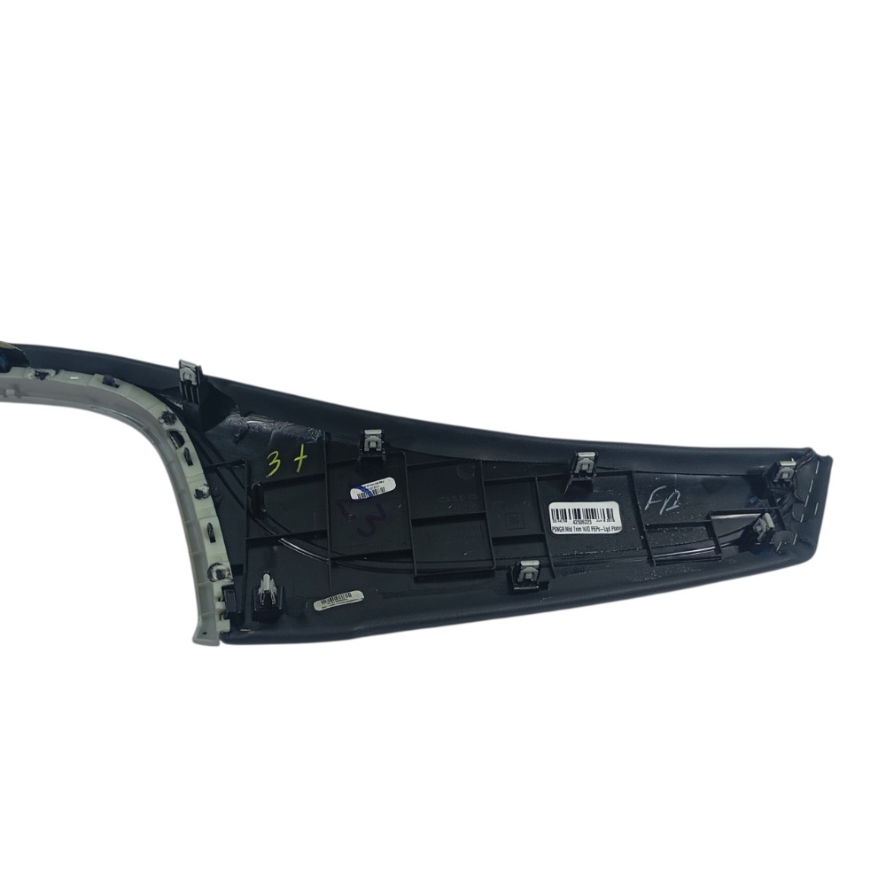 Moldura Painel Gm Tracker Lt 1.4 2018 42506223 Preto 6