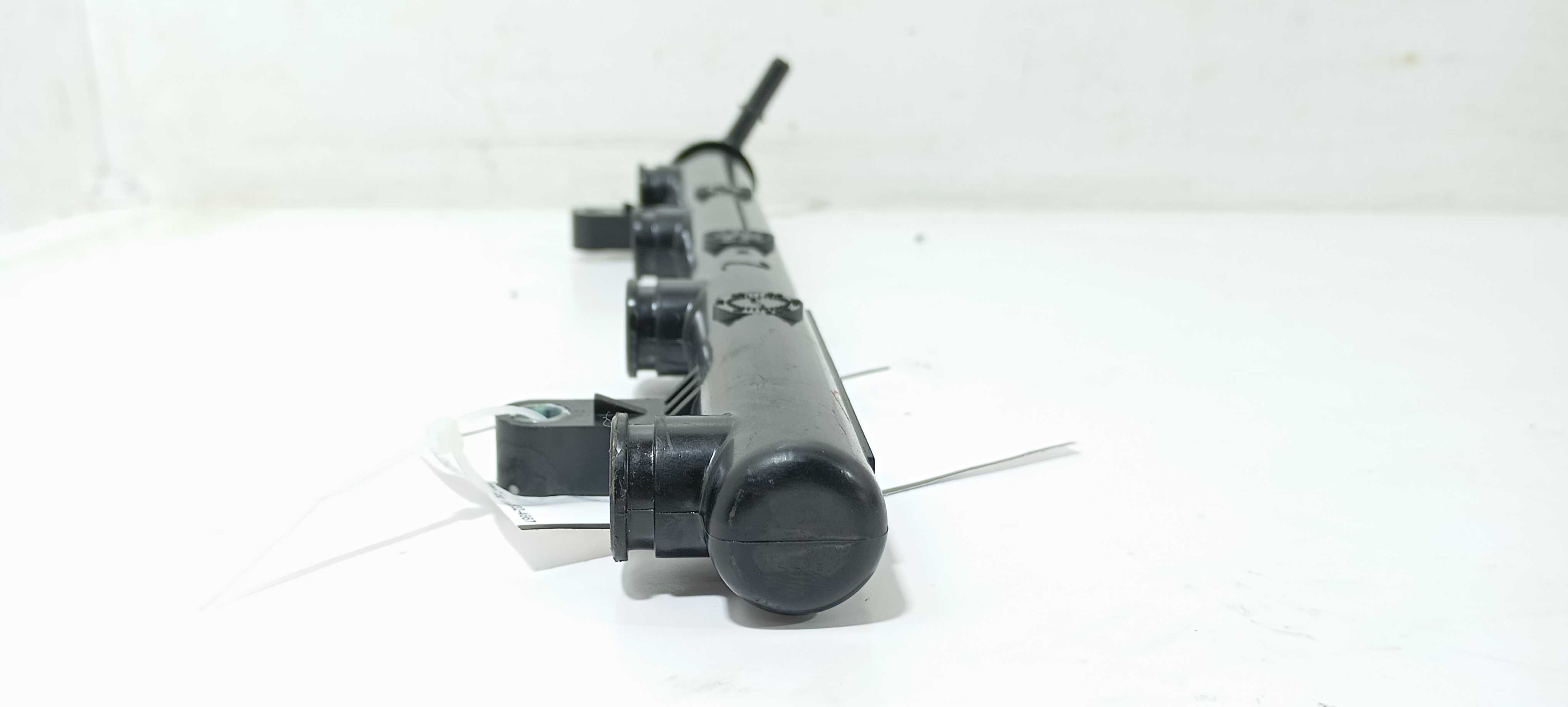 Flauta Bico Injetor Gm Onix Active 1.4 2018 24578823 4