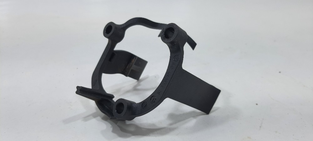 Suporte Mangueira Tbi Volkswagen Virtus 2023 04c145853a Preto 1