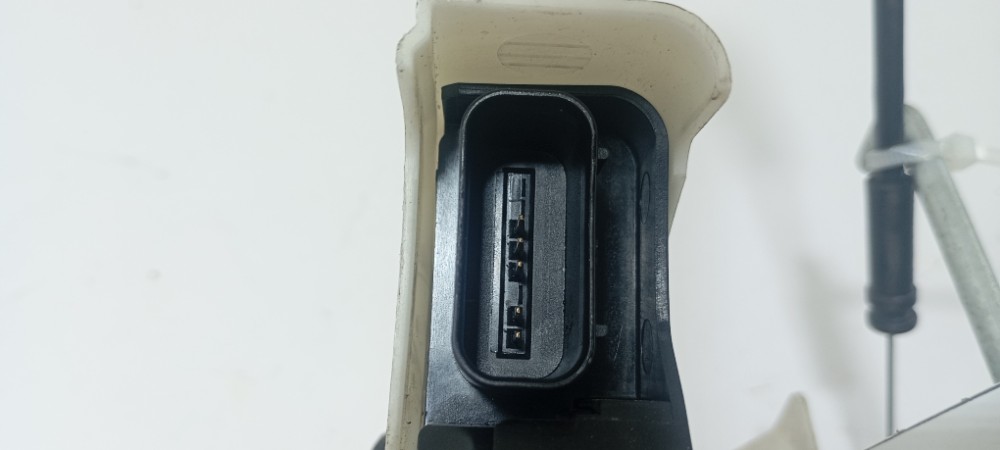 Fechadura Porta Dianteiro Esquerdo Hb20 2023 81310r1000 6