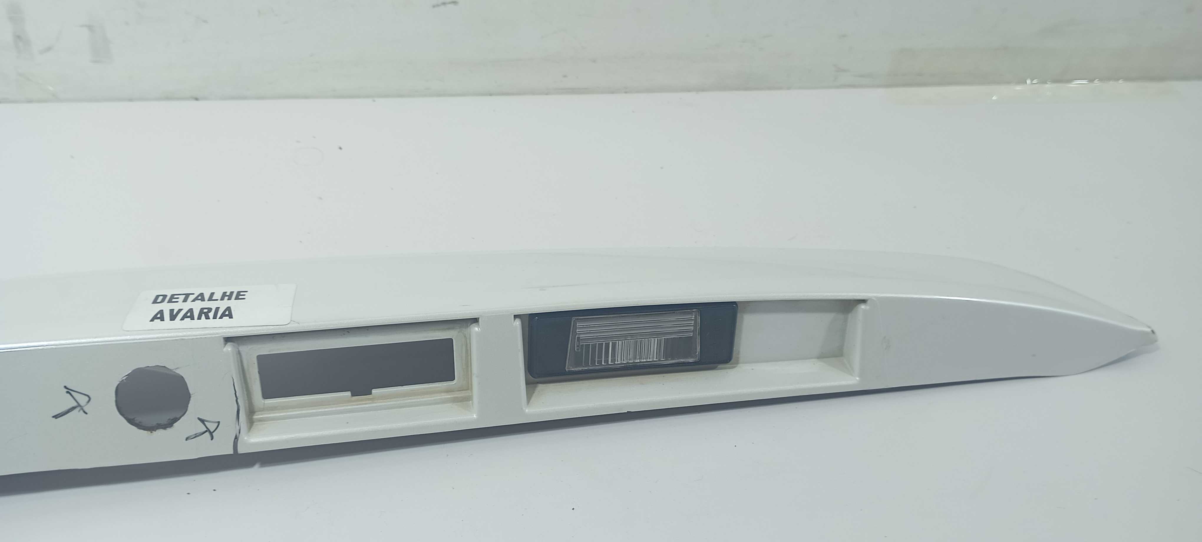 Moldura Tampa Traseira Detalhe Nissan Kicks 1.6 2019 908105r 5