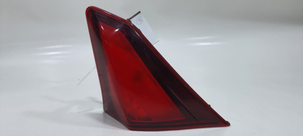 Lanterna Tampa Traseira Direita Nissan Kicks 2019 N402722466 Direito/passageiro Vermelho 5