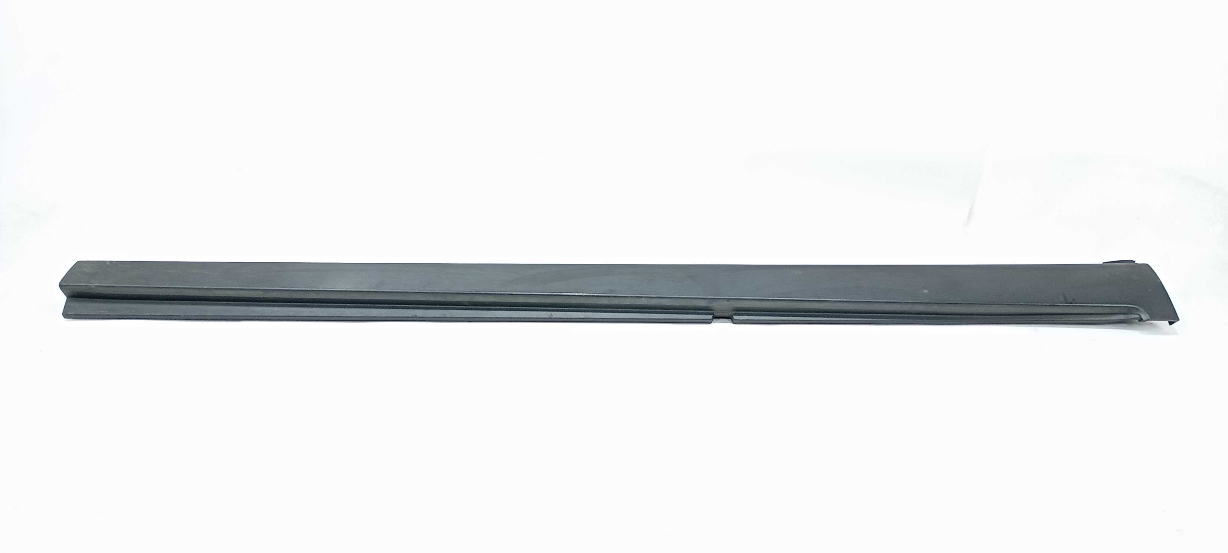 Spoiler Direito Kia Sorento Ex2 2.4 2012  877522p000 Preto