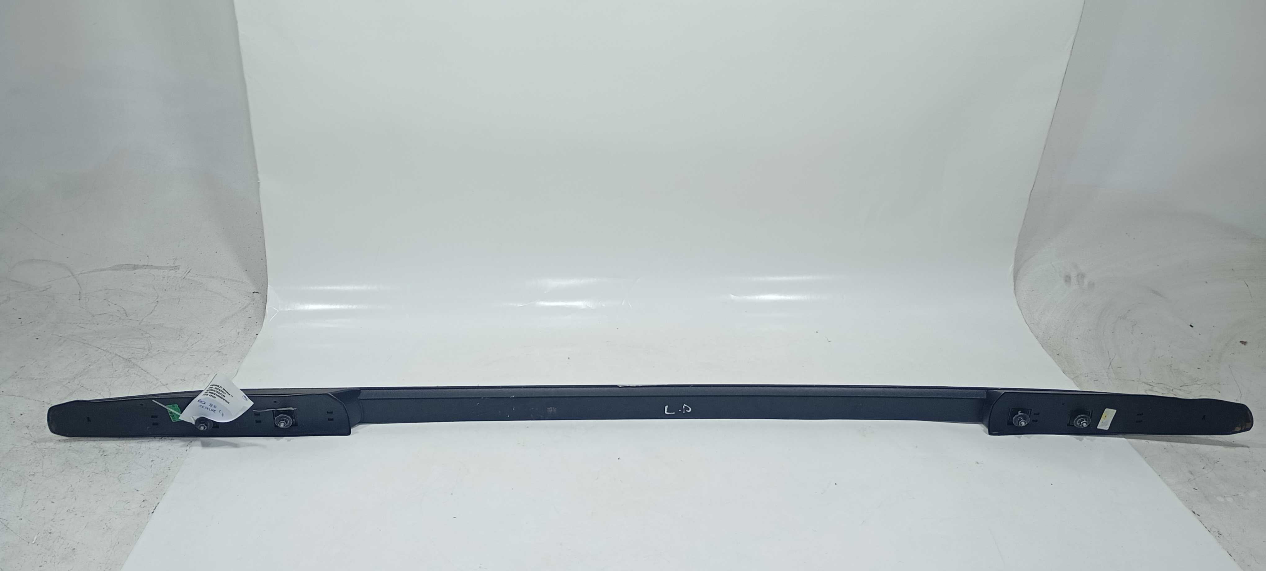 Rack Teto Direito Gm Tracker Lt 2024 30026492 Detalhe Preto 5