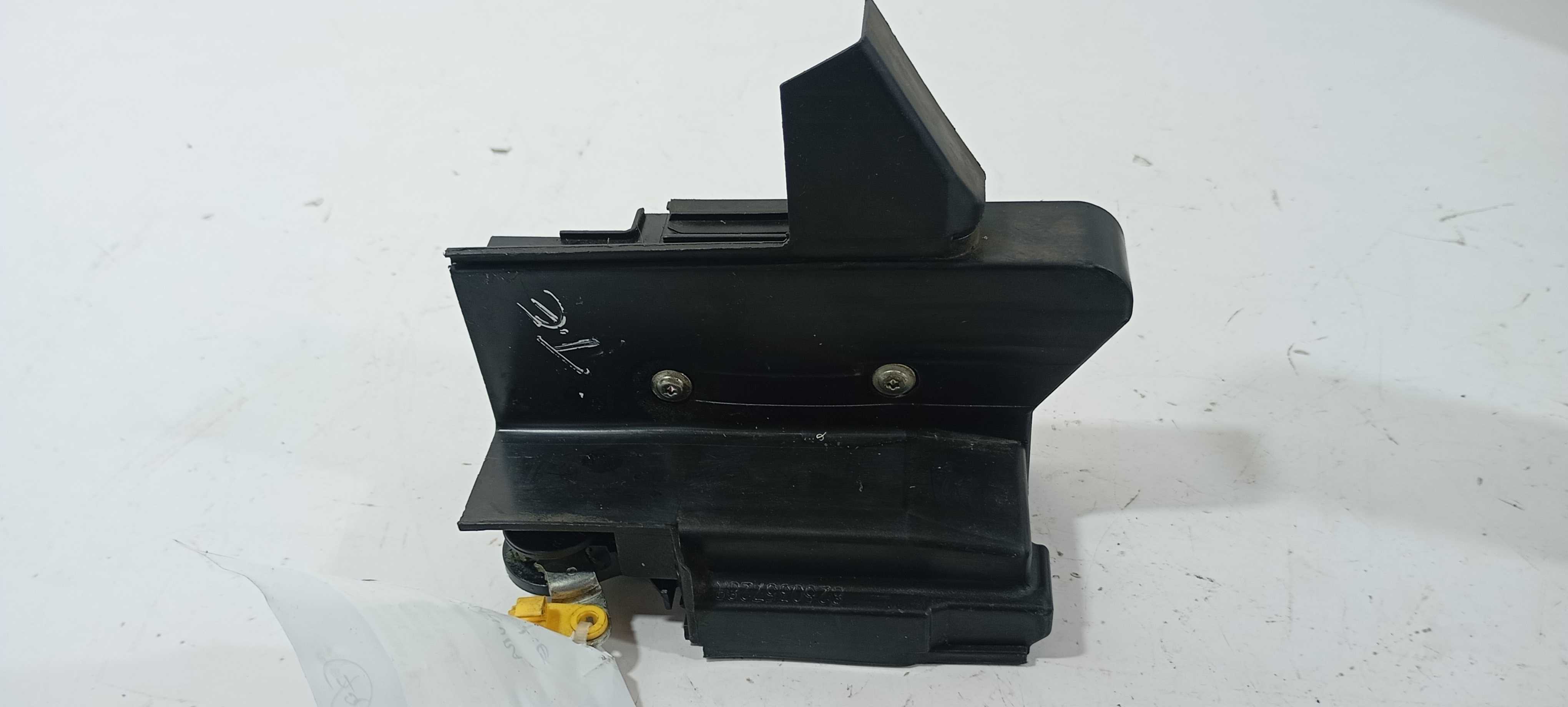 Fechadura Traseira Esquerda Renault Sandero 2019 825035728r 3