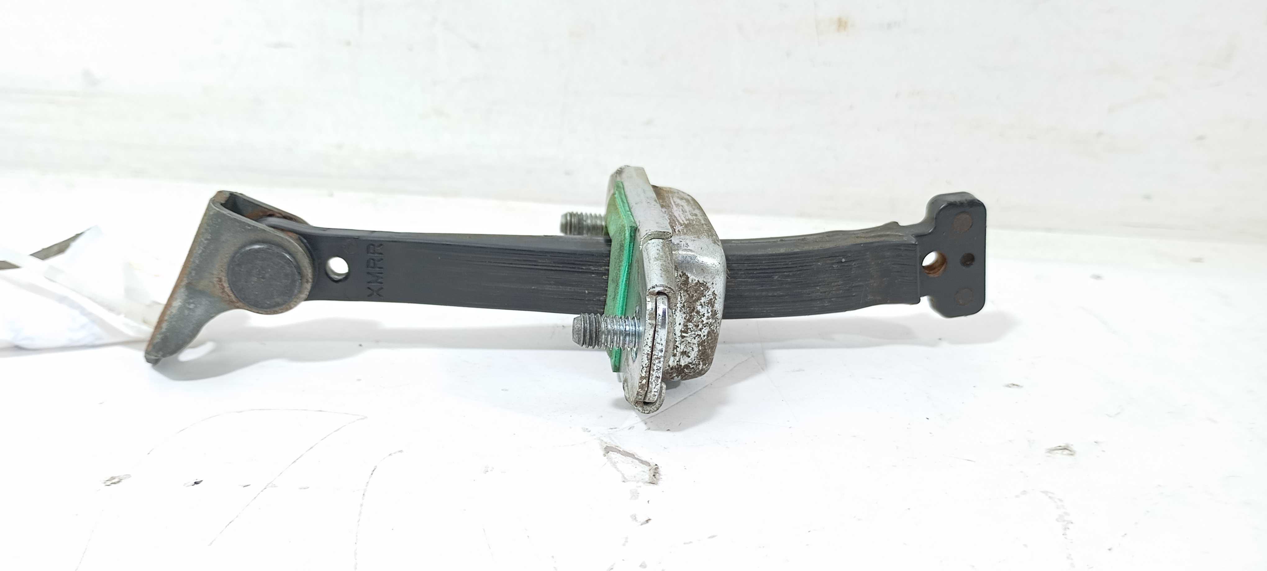 Limitador Porta Tras. D. Kia Sorento Ex2 2.4 2012 79490c500 2