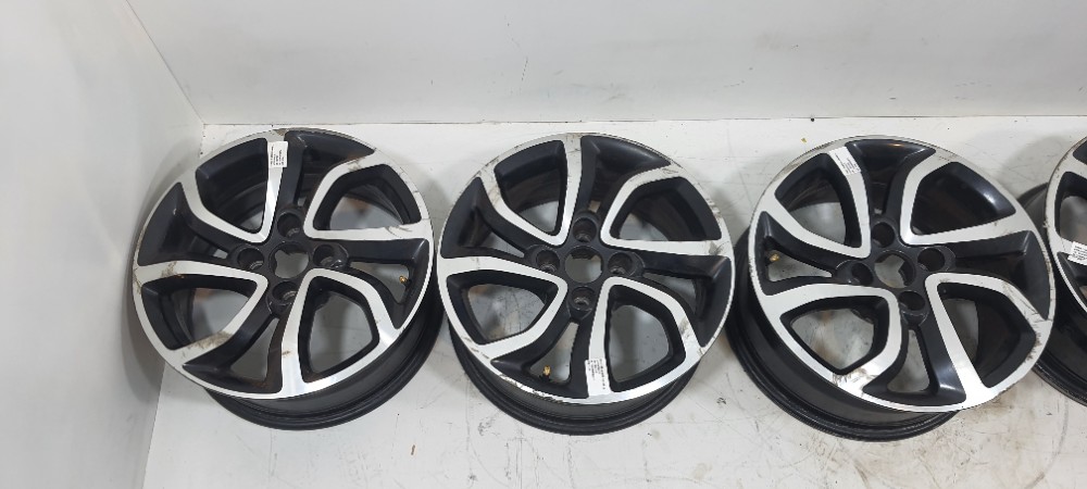 Jogos Roda Aro 16 C3 Aircross 1.6 2015 Reg0003889 Preto/prata