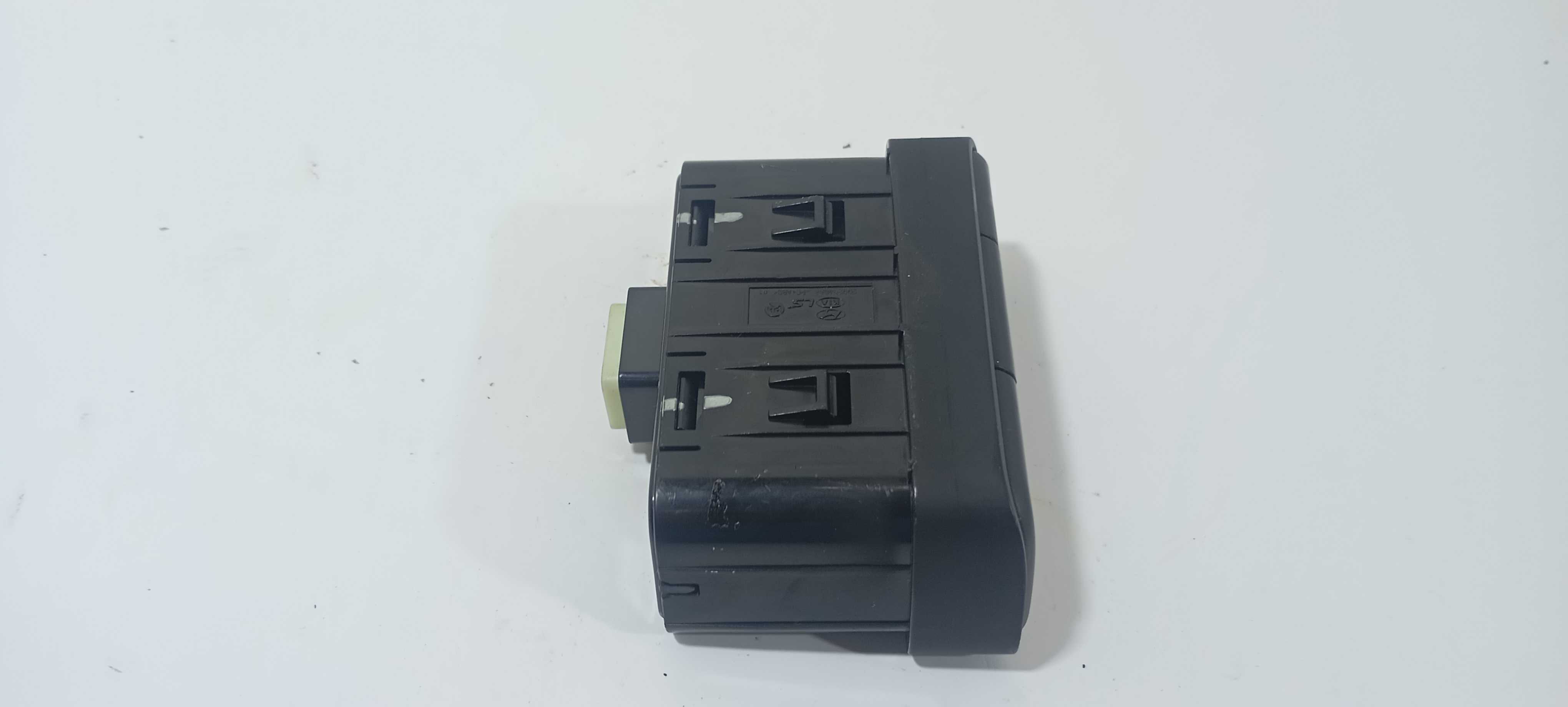 Botão Controle Tração Estabilidada Hb20 2023 93700r1000 3