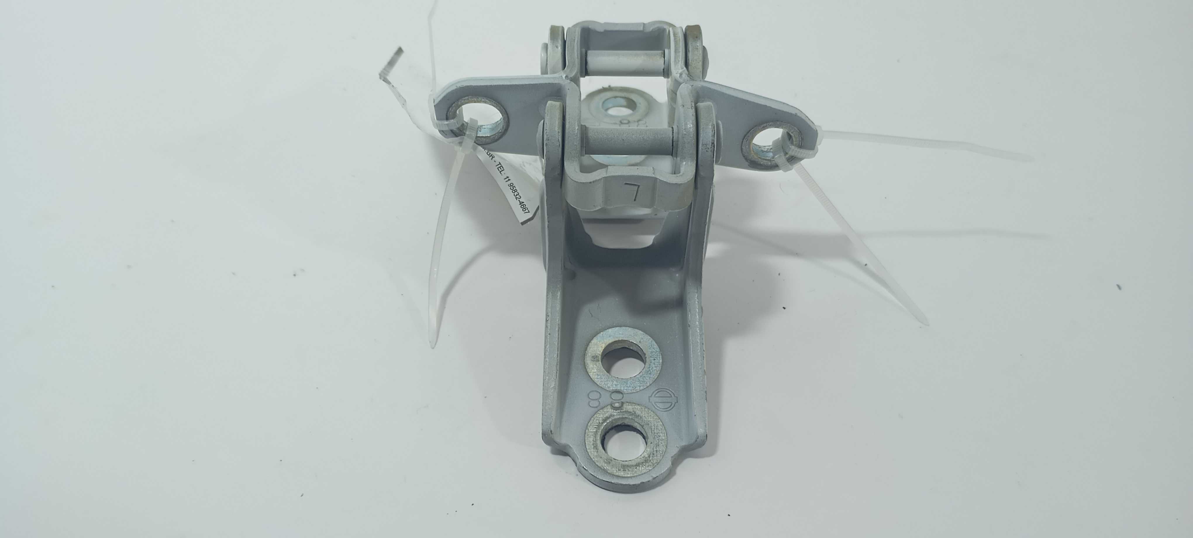 Dobradiça Diant Direita Nissan Kicks Cvt 1.6 2019 824205rb0a 1