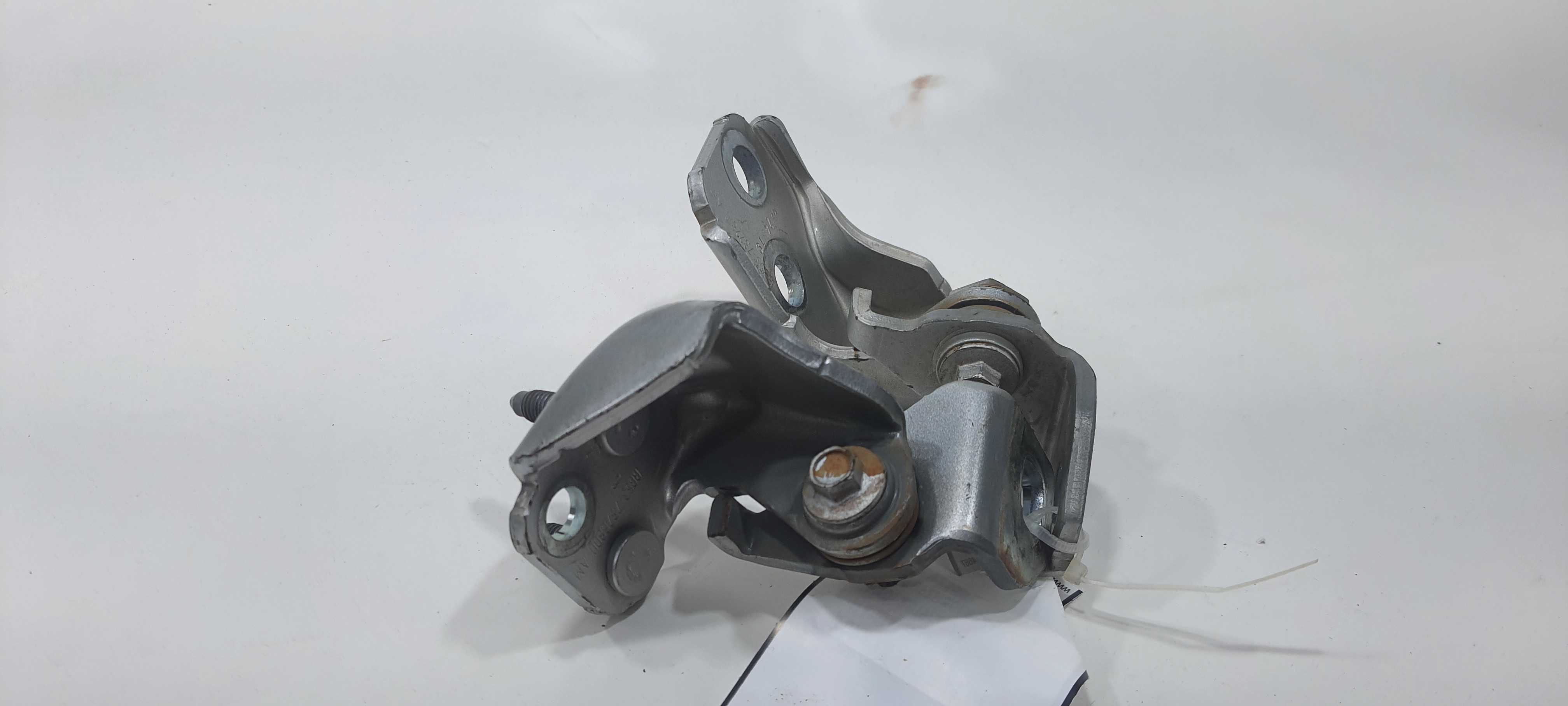 Dobradiça Porta Tras Direito Ford Ka 1.0 2020 Bb537822810ah