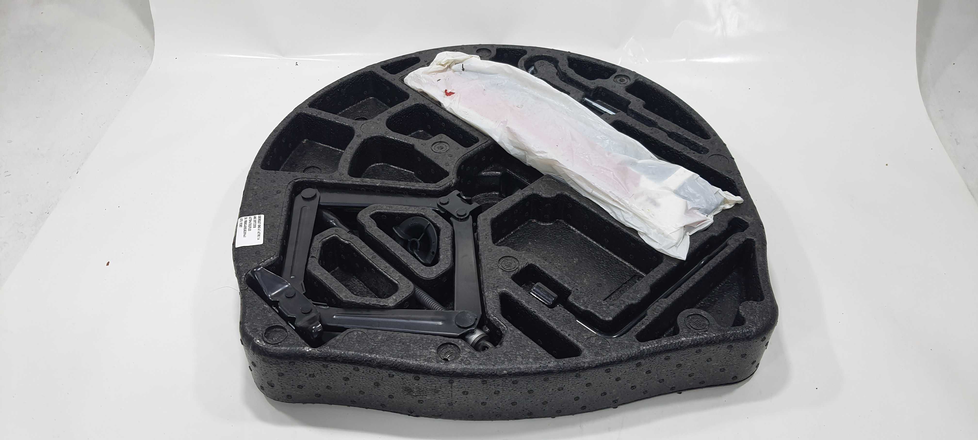 Kit Macaco Gm Onix Activ 1.4 2018 52134090