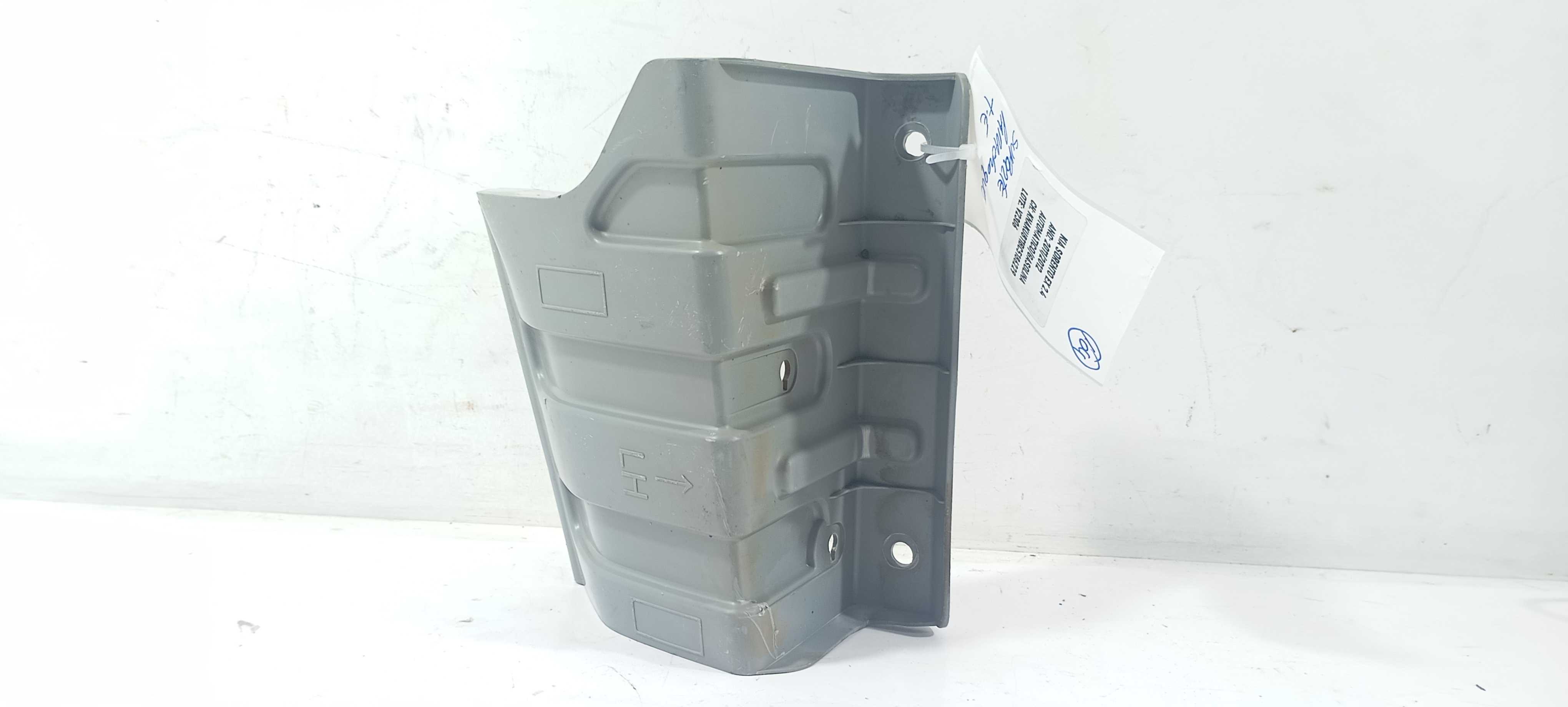 Suporte Parachoque Tras. E. Kia Sorento 2.4 12 866712p000 9