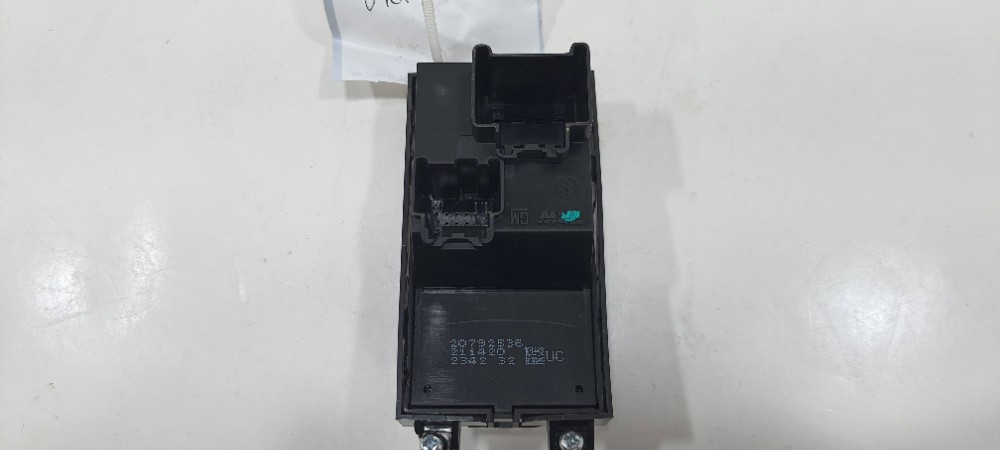 Botão Vidro Dianteiro Direito Chevrolet Cruze 2014 20792536 6