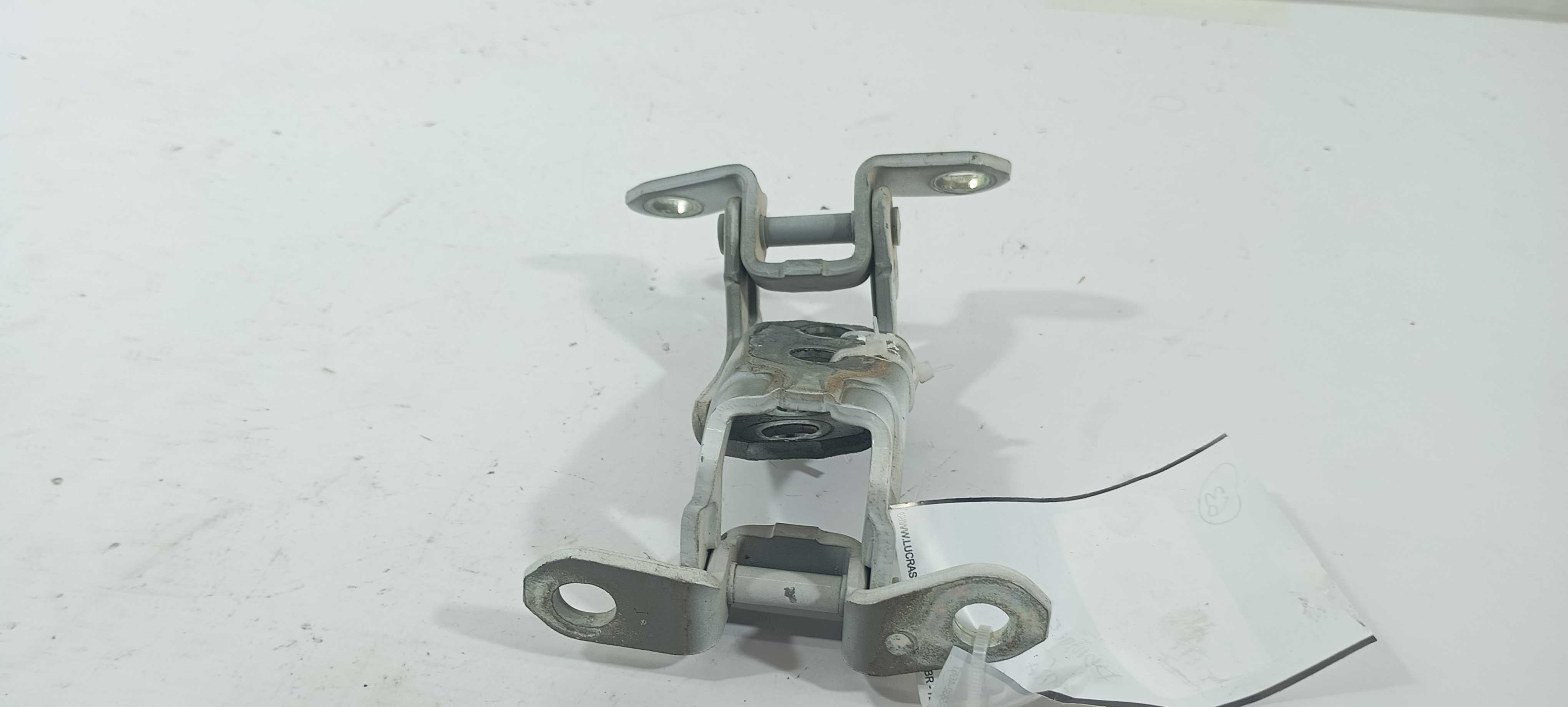 Dobradiça Porta Diant Direita Nissan March 1.0 2019 824201hp 4