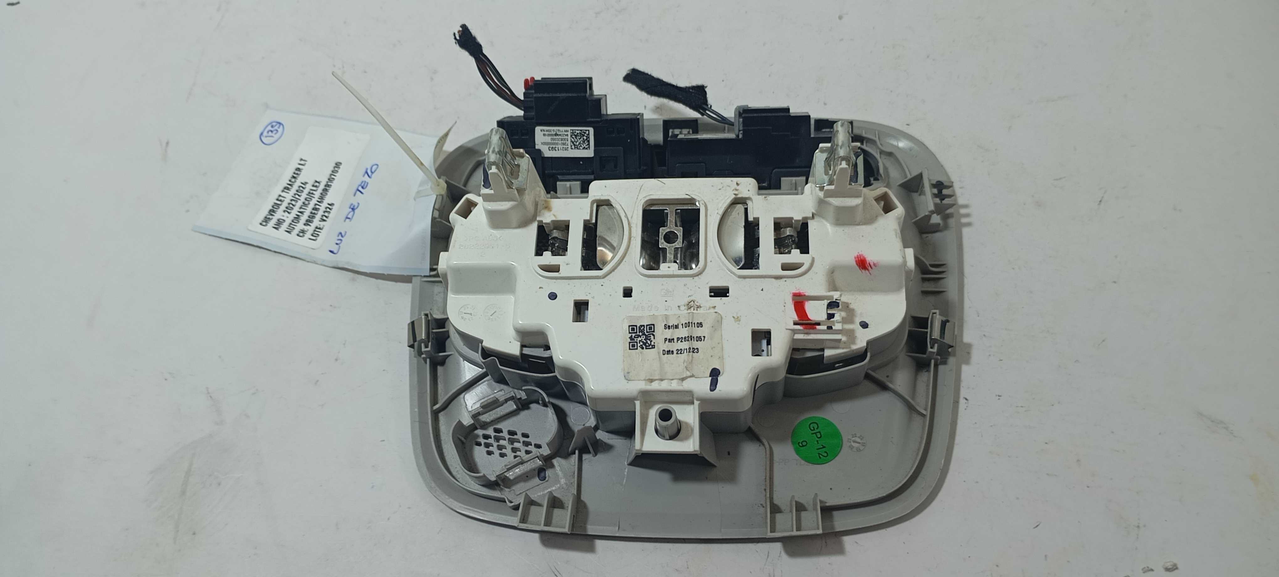 Luz De Teto Gm Tracker Lt 2024 P26291057 5