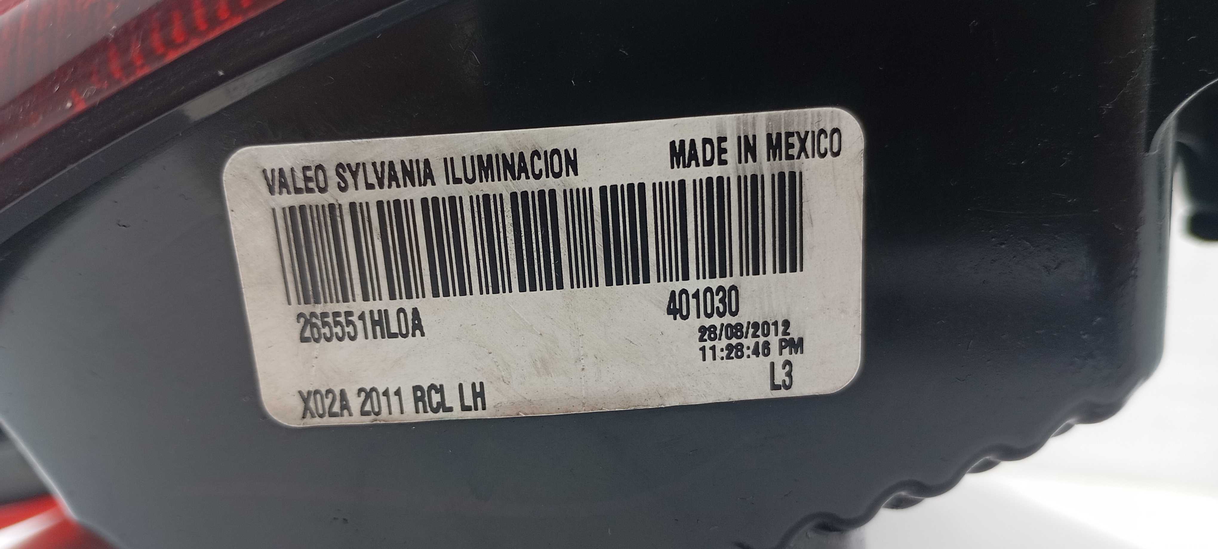 Lanterna Traseira E. Nissan March 1.6 2013 265552hloa Esquerdo/motorista Vermelho/branco 8