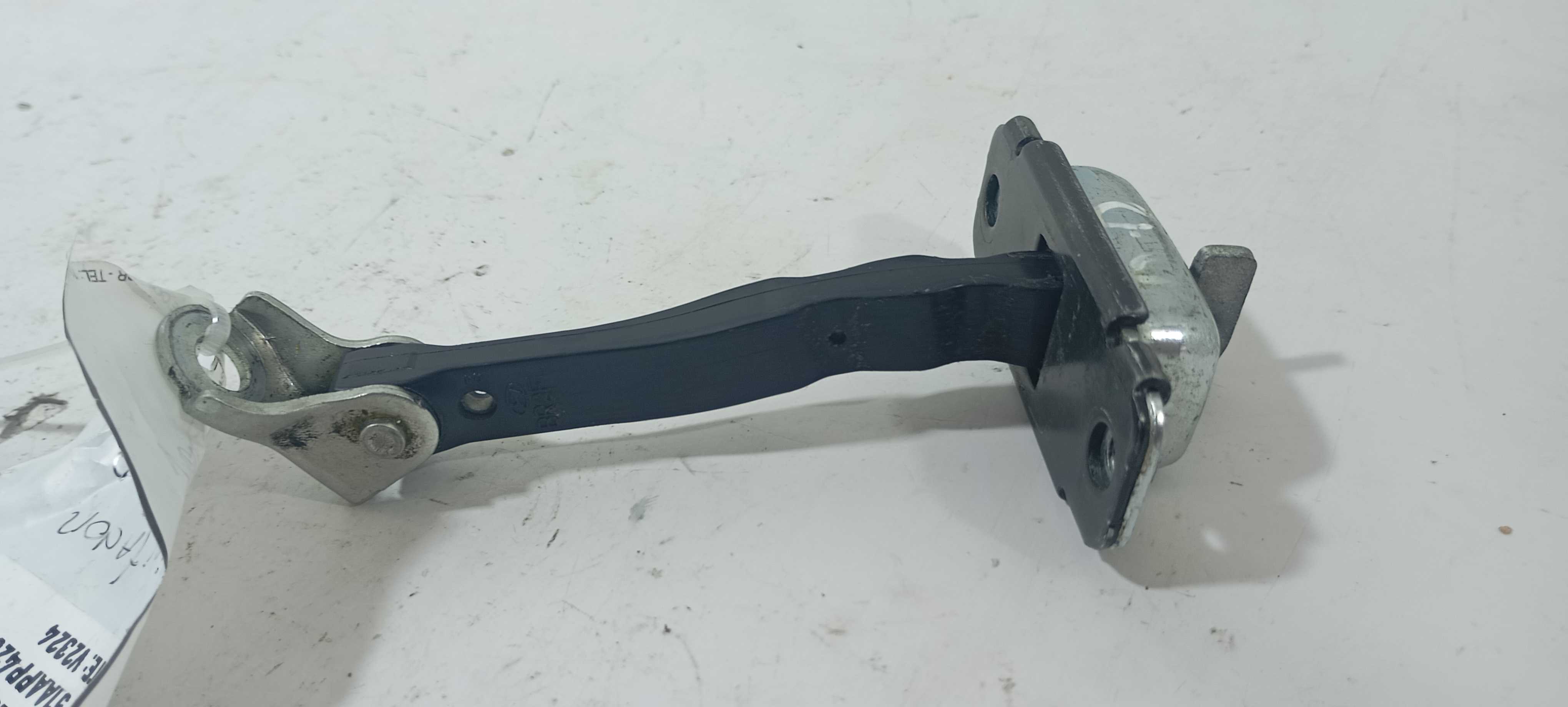 Limitador Porta Dianteira Direita Hb20 1.0 2023 77980r1000 Preto 1