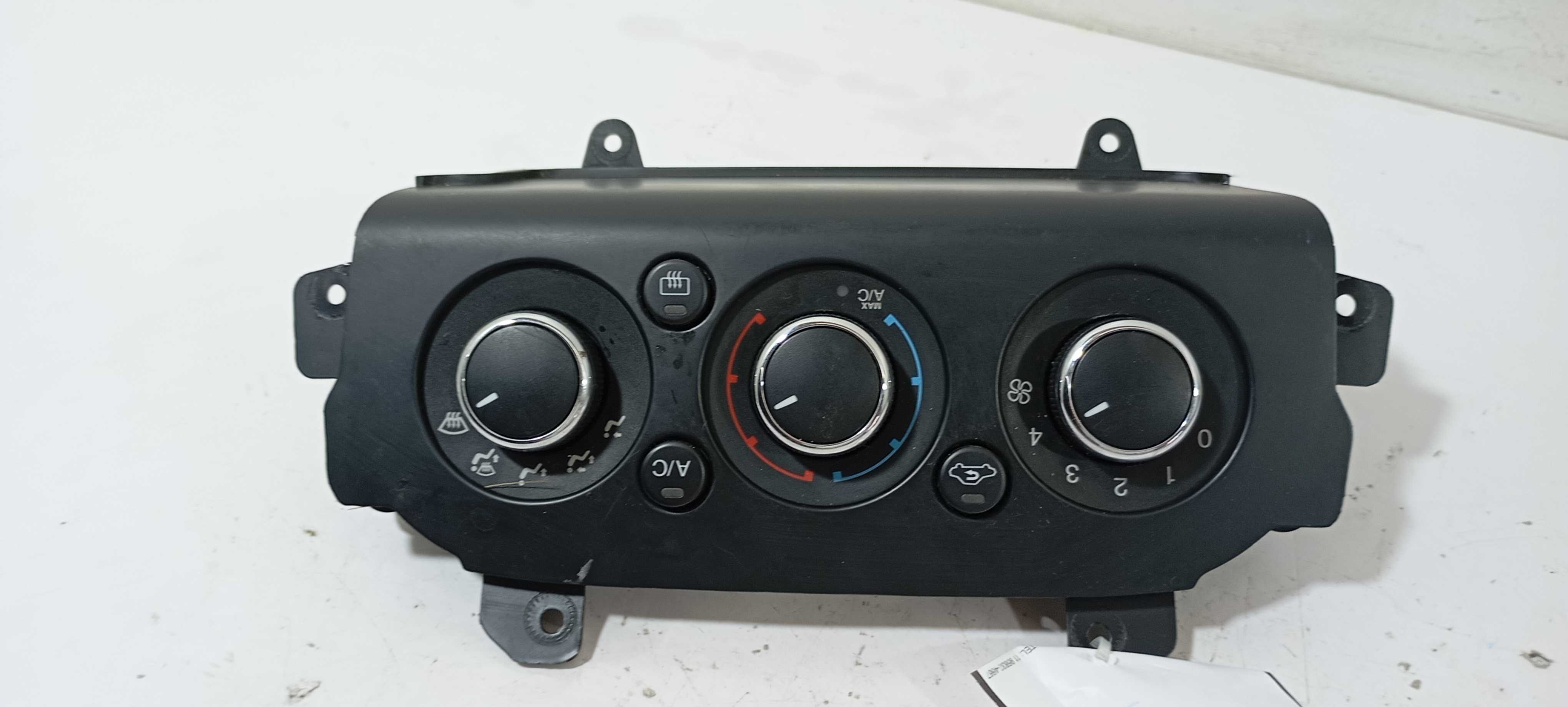 Comando Ar Condicionado Ford Ka 1.0 2020 J7bt19980jc 1