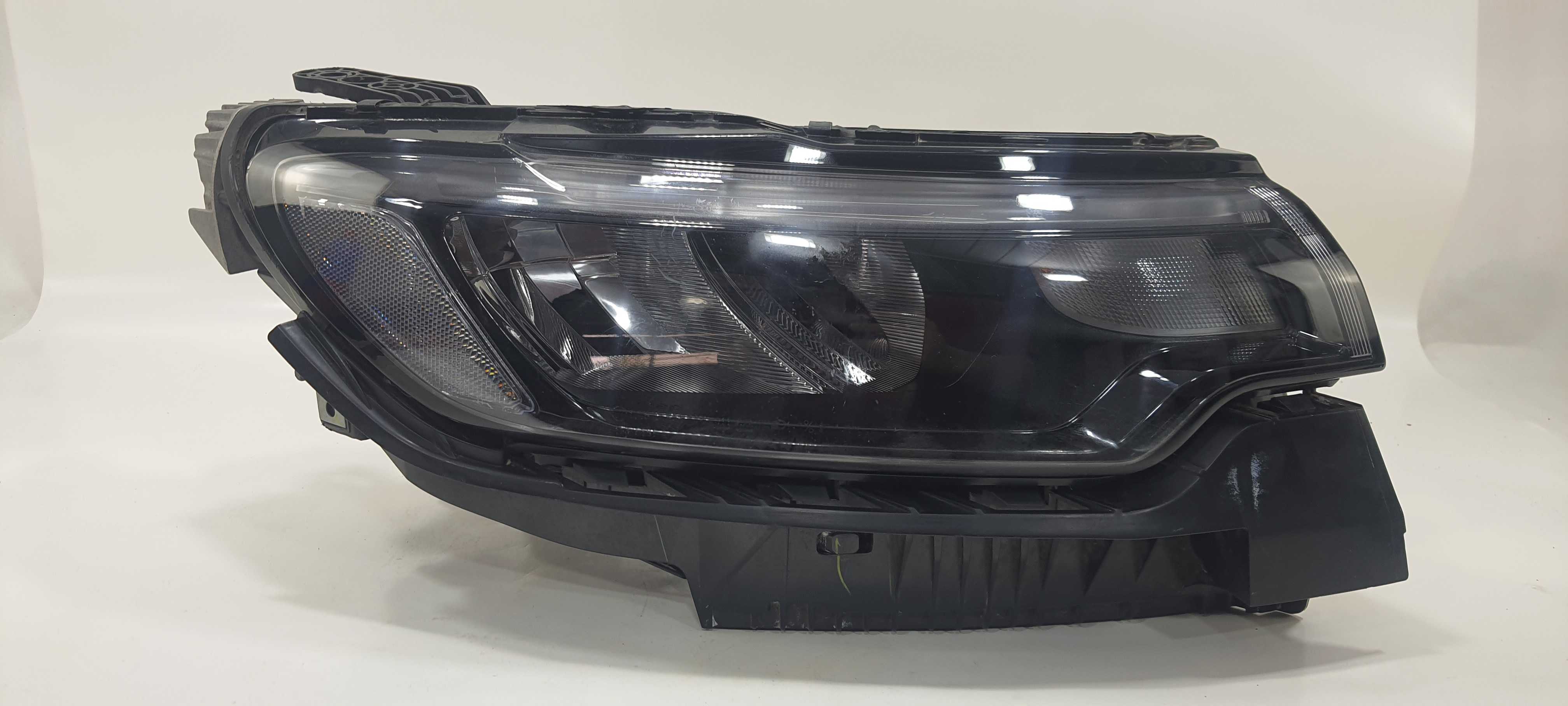 Farol Direito Jeep Compass 2022/23 00522040310 6