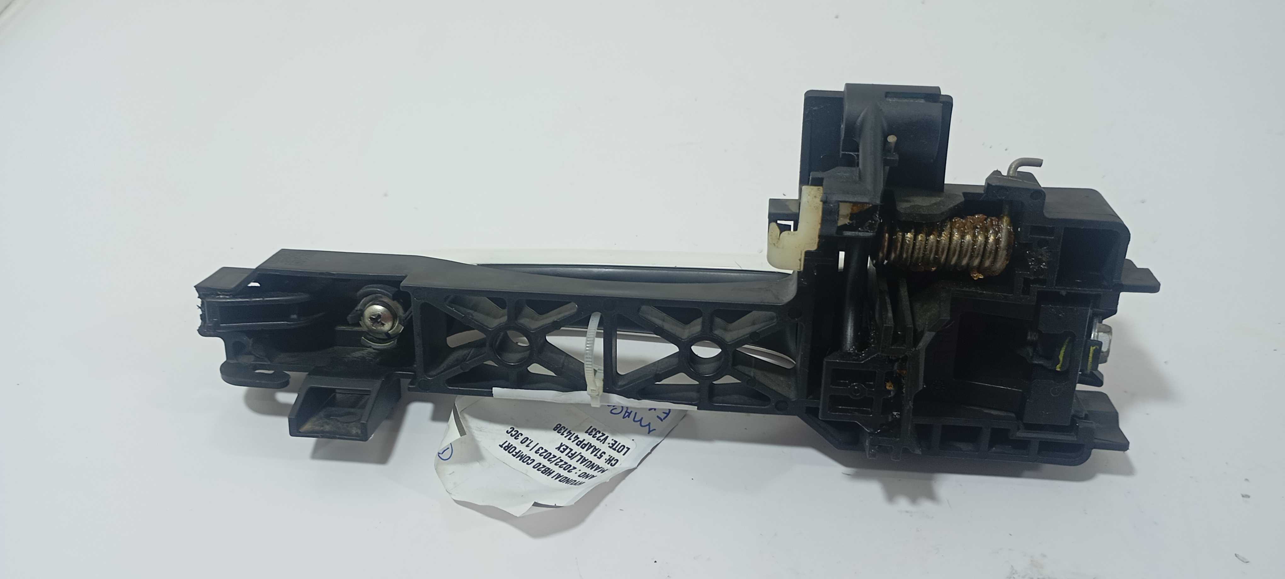 Maçaneta Externa Dianteira Direita Hb20 2023 82661r1010 Branco Dianteira 5