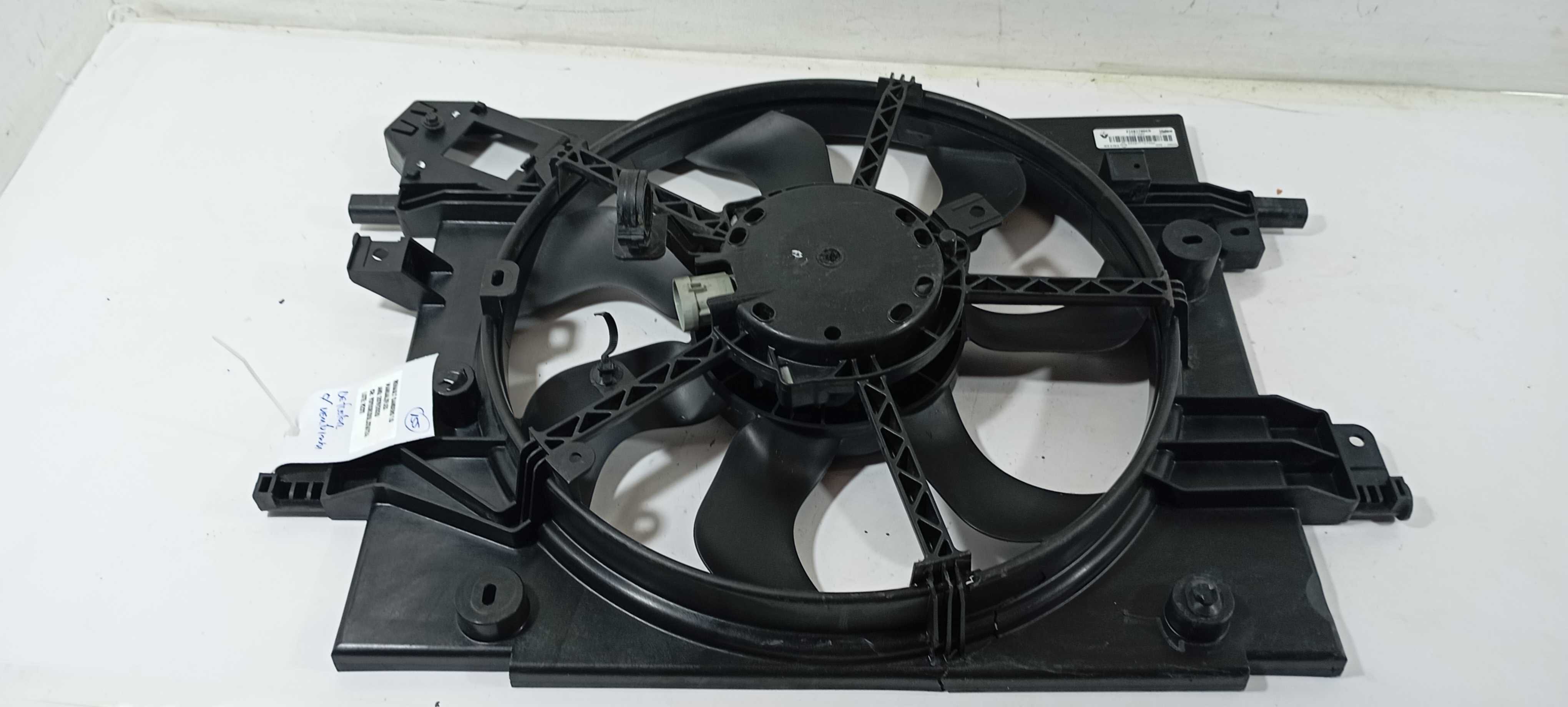 Defletor Ventoinha Sandero 1.0 2020 214817904r Detalhe