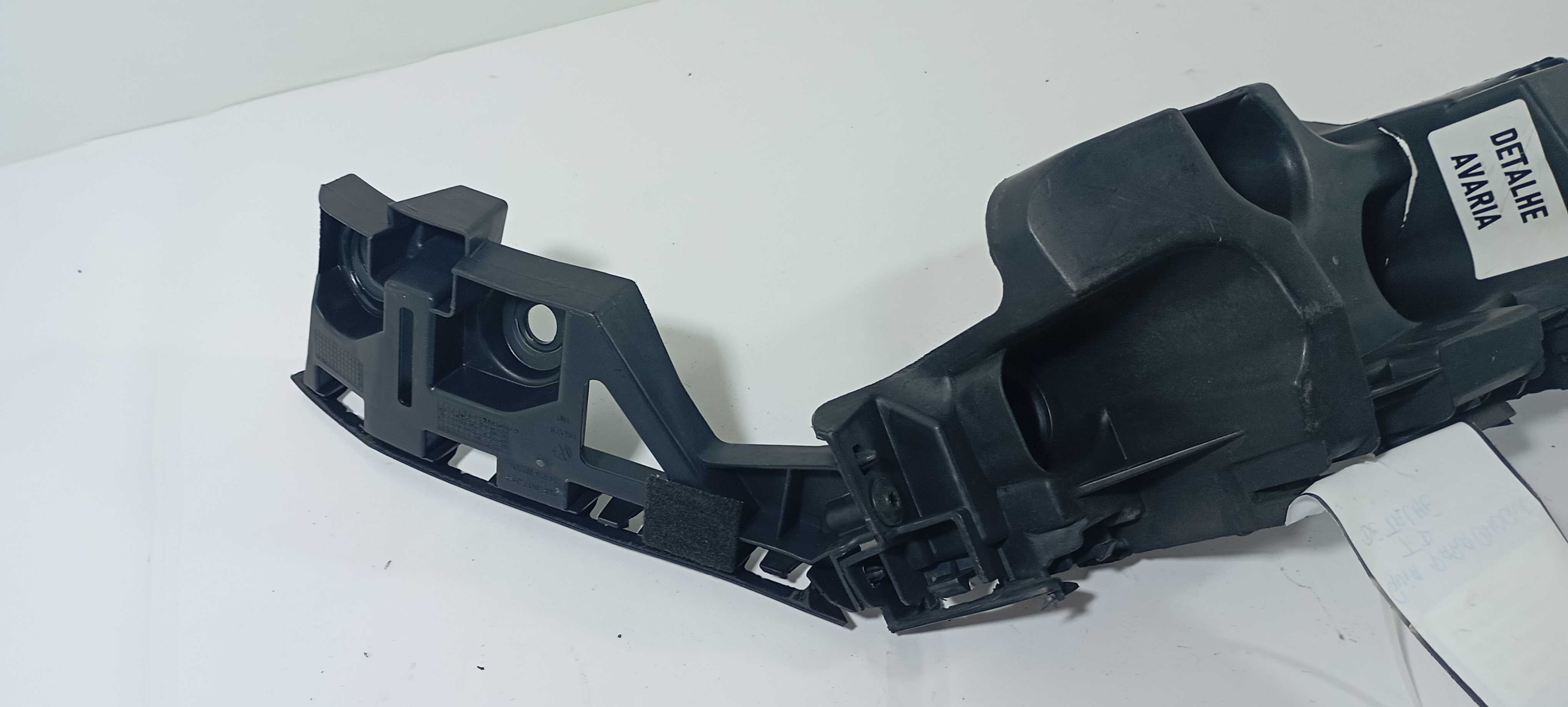 Guia Parachoque Direito Tras T-cross 2023 2gp807394 Detalhe 3