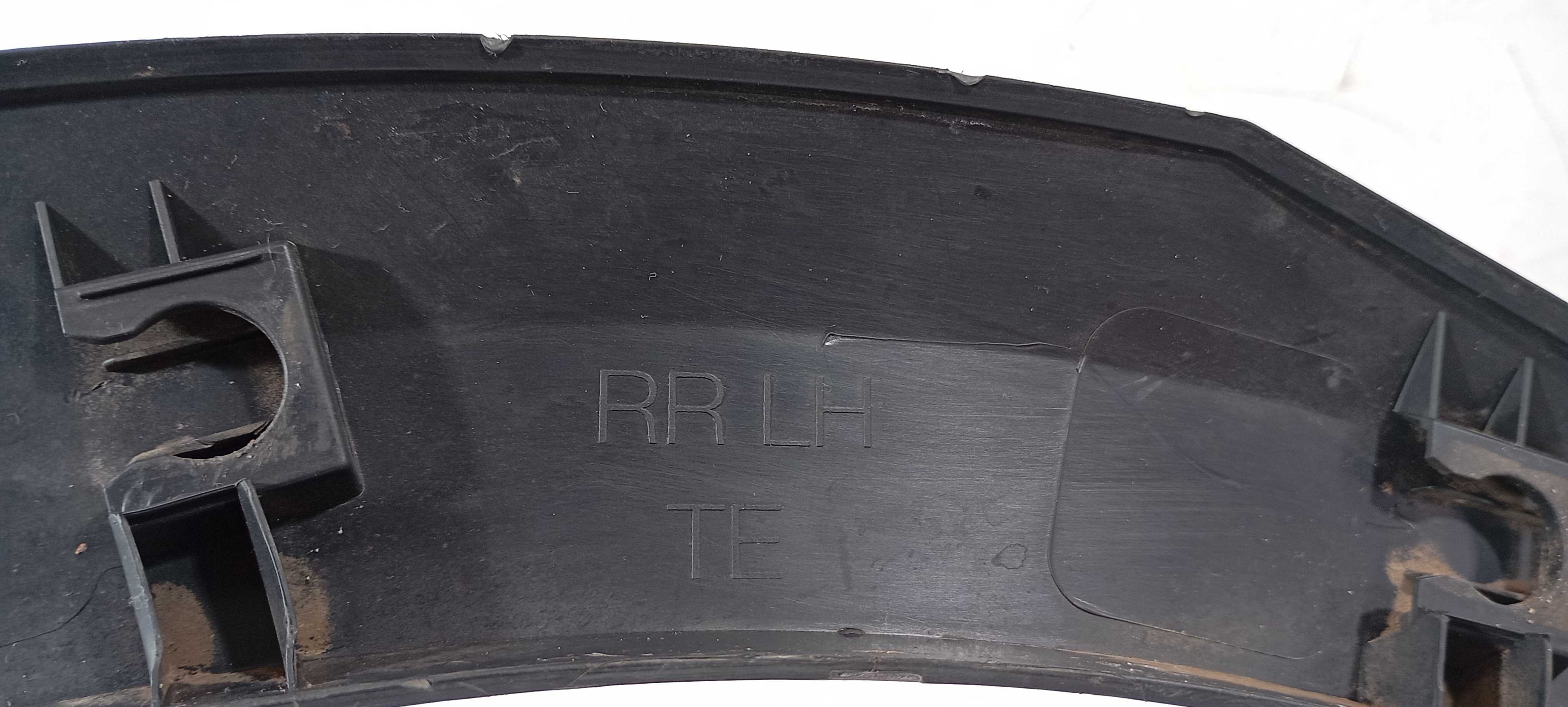 Aplique Vão Roda Tras. E. Gm Onix Active 1.4 2018 52094052 7