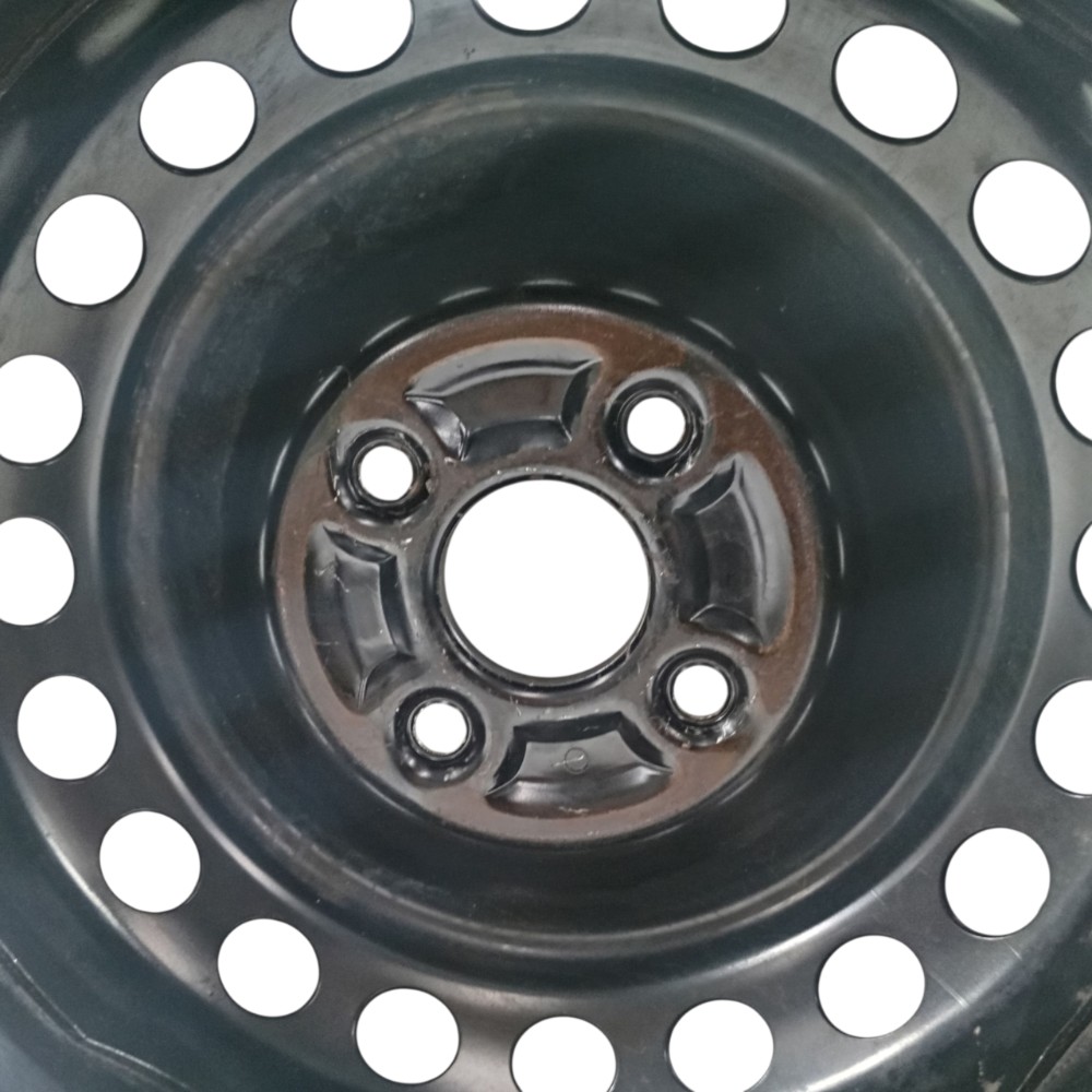 Roda  Toyota Etios Aro15  1.5 2014 426110d550 Preto 5