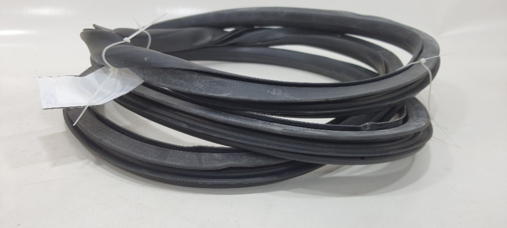 Borracha Porta Traseira Esquerda Chevrolet Cruze Sedan 2014 Preto 4