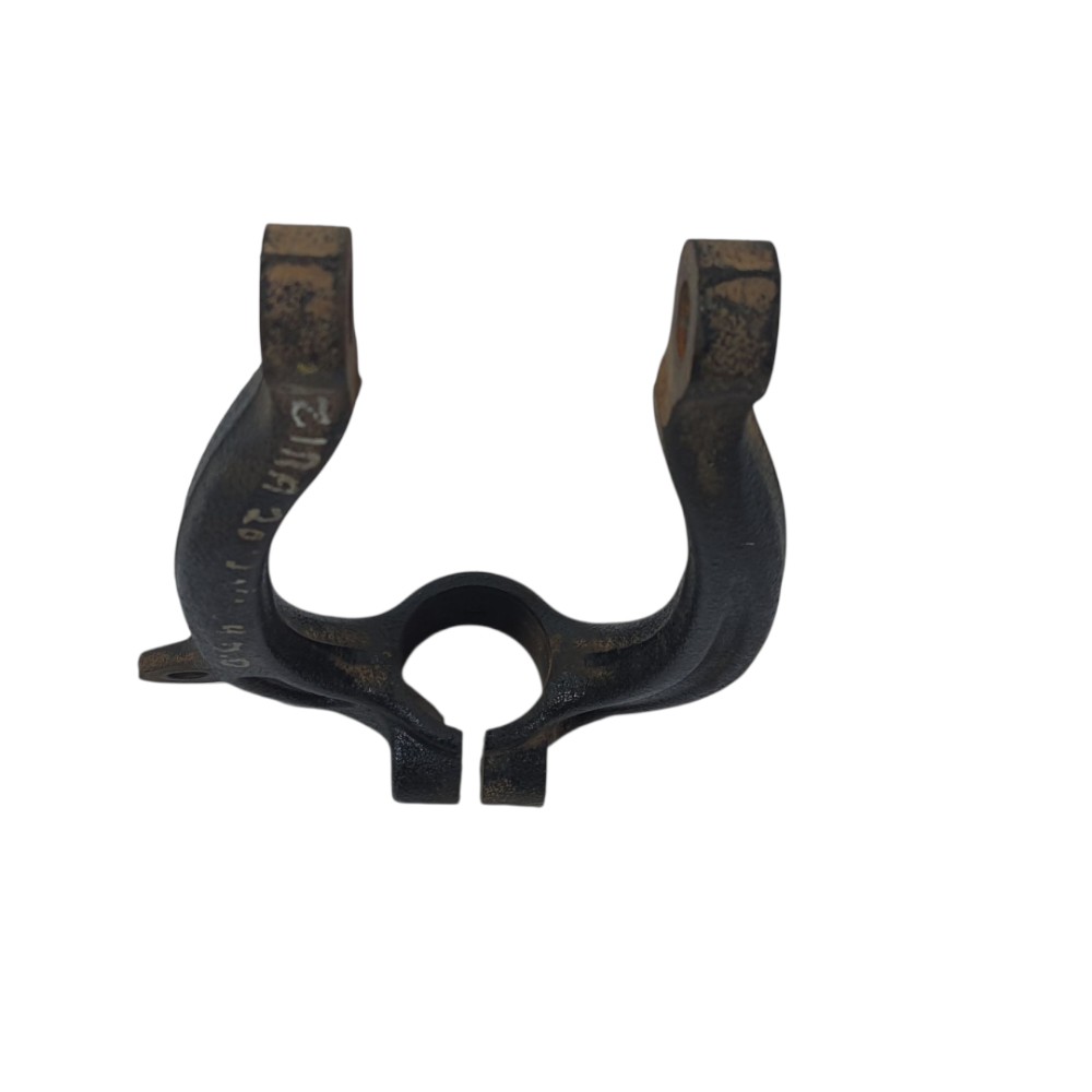 Suporte Suspensão Dianteira Direito Azera 3.3 2011 546823k00 3