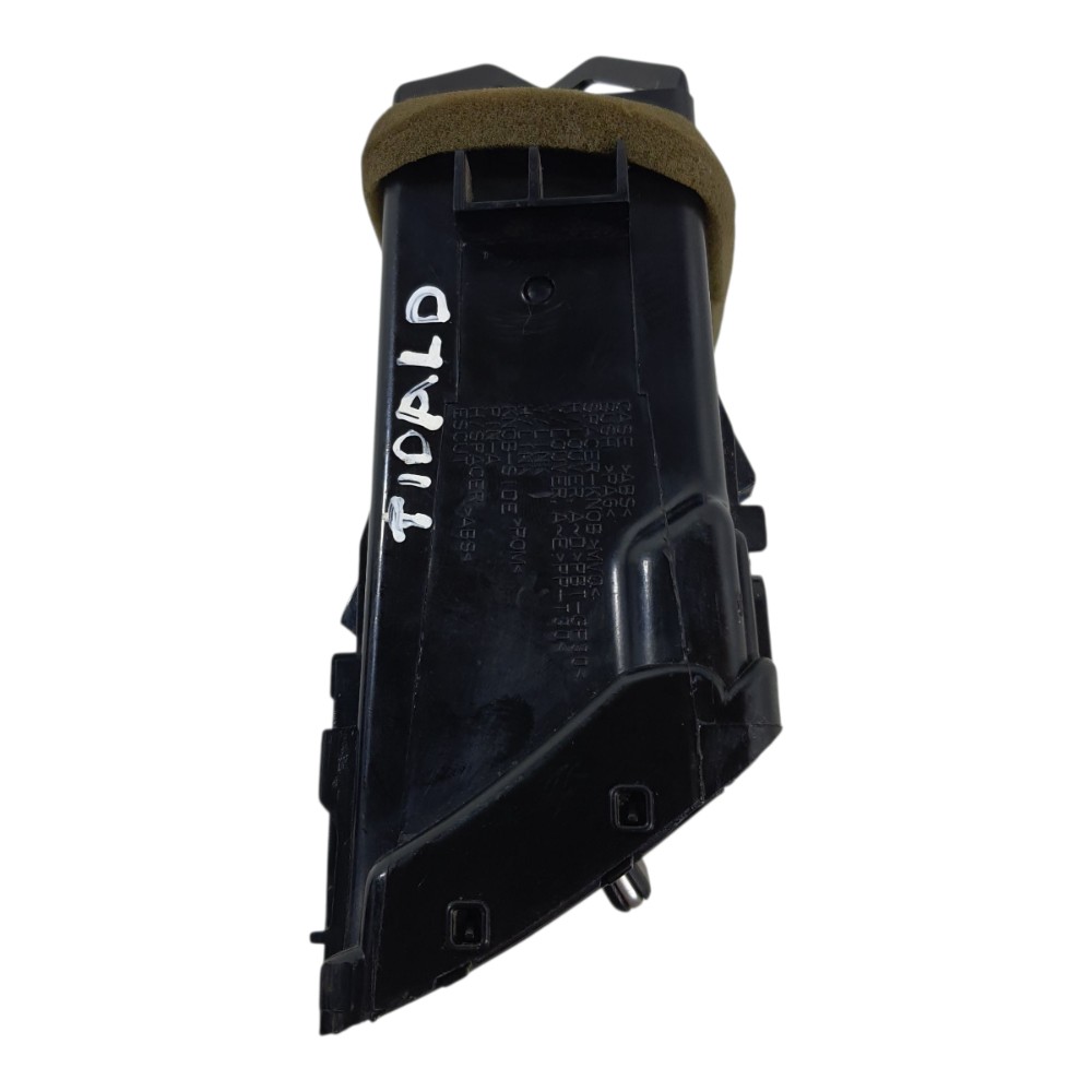 Difusor de ar direito Nissan Tiida 2012 68750EL00A 8