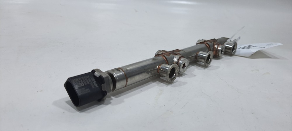 Flauta Bico Combustível Volkswagen Virtus 2023 04c133320f 1