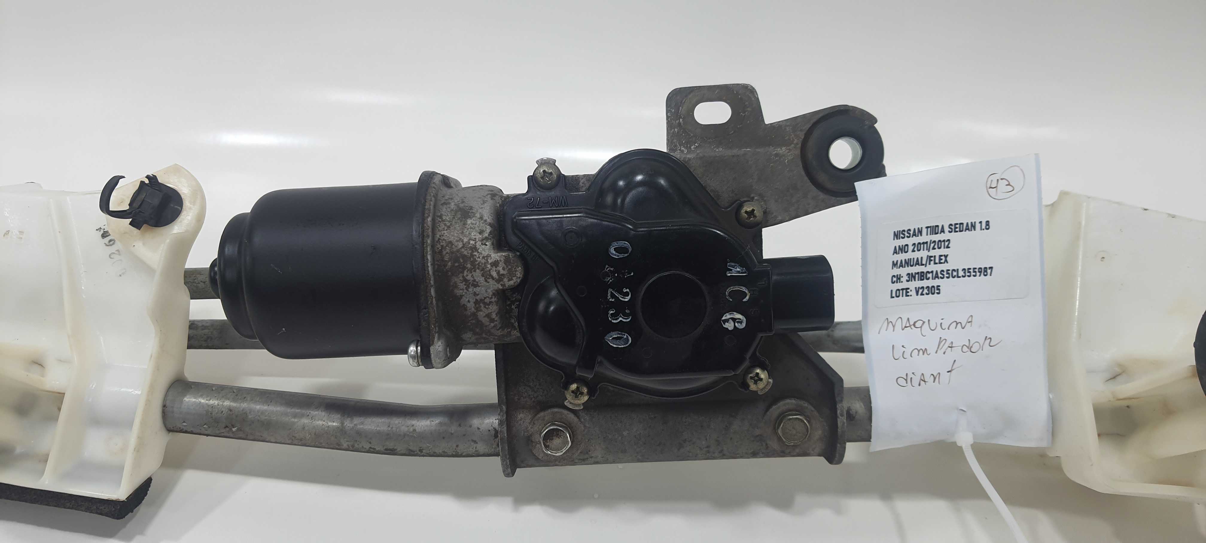 Maquina Limapdor Dianteiro Nissan Tiida Sedan 1.8 2012 V2305 4